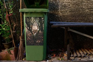 MuchoWow Wandsticker Hirsche - Wälder - Geweihe (1 St), Mülleimer-aufkleber, Mülltonne, Sticker, Container, Abfalbehälter