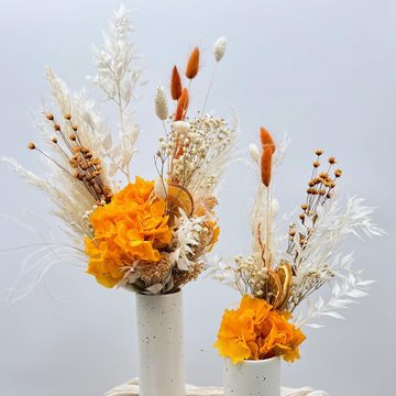 Trockenblume Frühlingserwachen: Bezaubernder Trockenblumenstrauß mit orangefarbener, LYKKE & You
