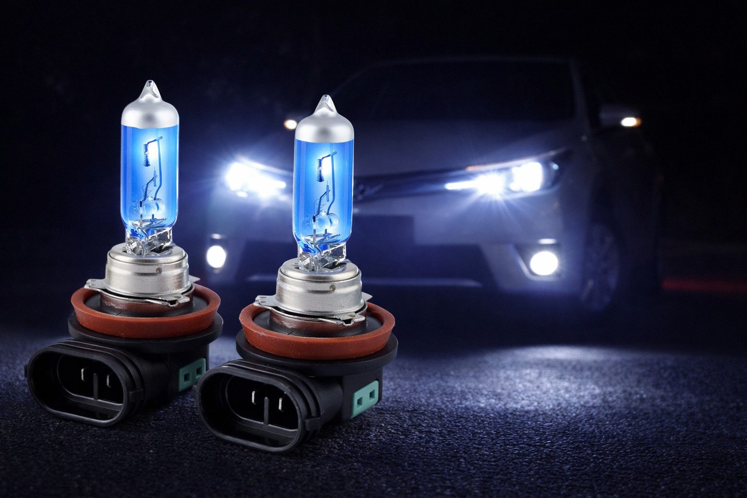 MARUTA KFZ-Ersatzleuchte Super White, PGJ19-2, Tageslichtweiß, H11 55W 5500K Xenon-Effekt Halogenlampe, Nebelscheinwerfer