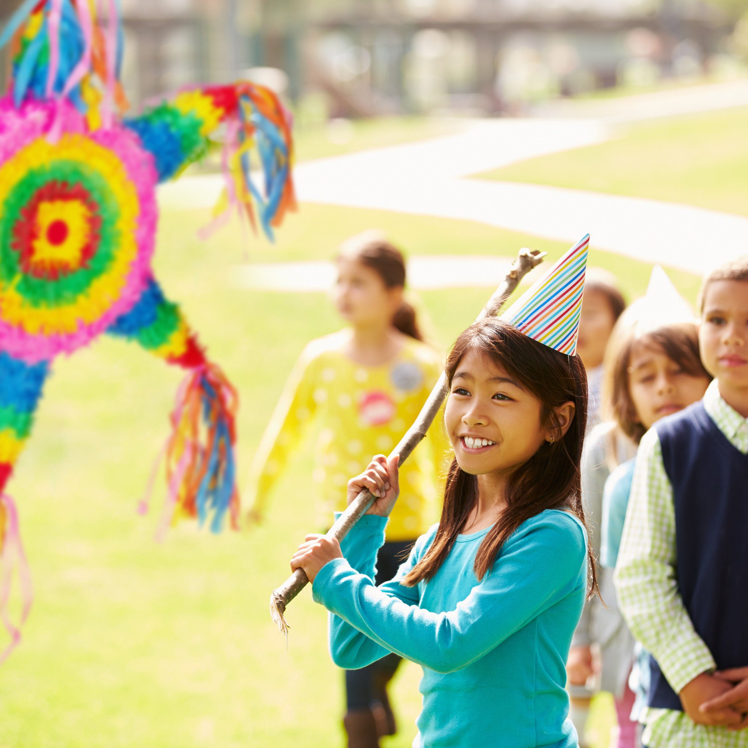 relaxdays Aufblasbares Partyzubehör Pinata Stern bunt