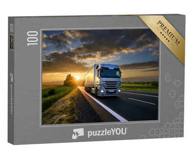 puzzleYOU Puzzle LKW im Sonnenuntergang, 100 Puzzleteile, puzzleYOU-Kollektionen Trucks & LKW