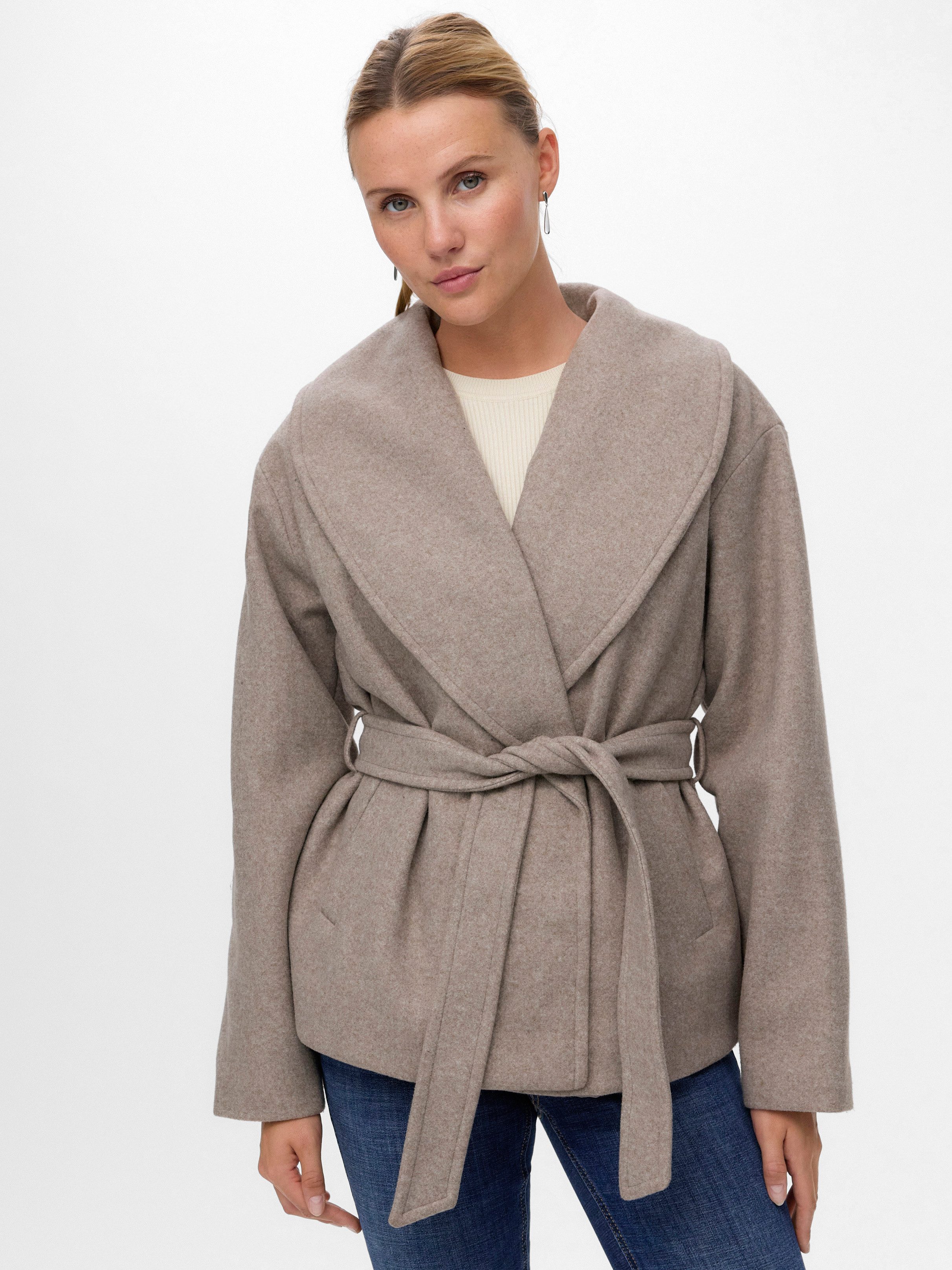 Vero Moda Kurzjacke VMANNE BERGEN JACKET GA NOOS Kunstfaser