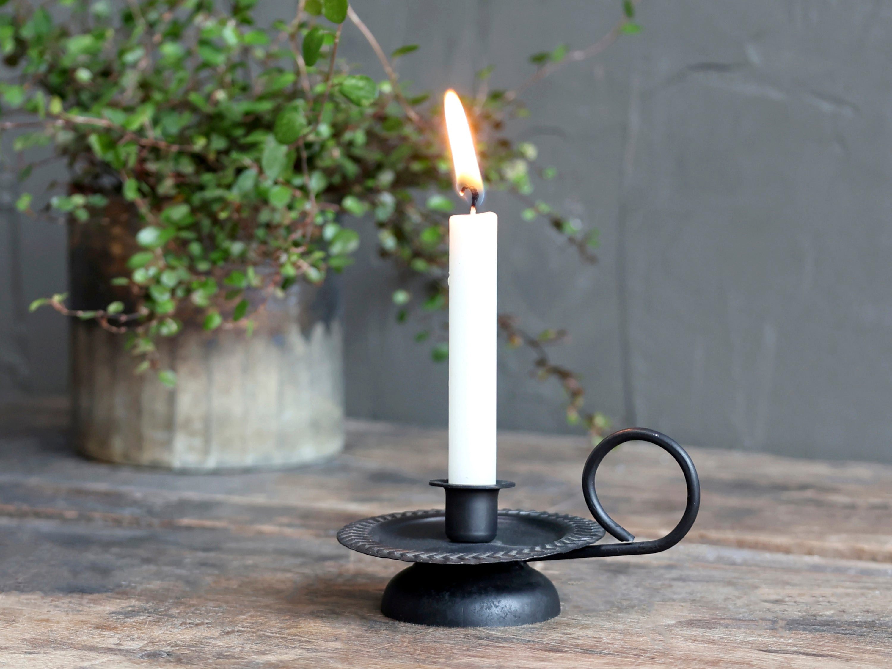 Chic Antique Kerzenständer Kammerleuchter auf Fuß für Spitzkerzen – Chic Antique, Antique Schwarz