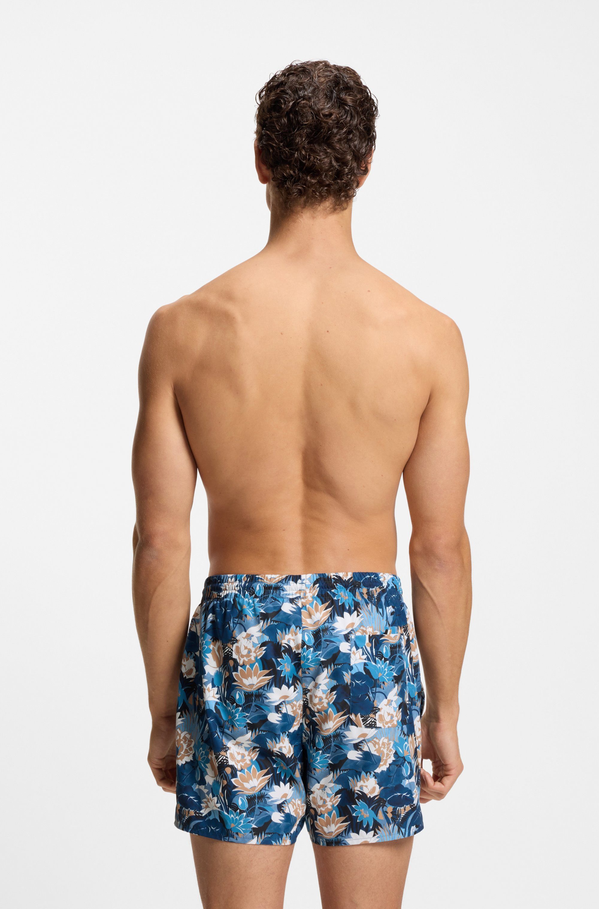 BOSS Badeshorts Piranha mit buntem Alloverdruck