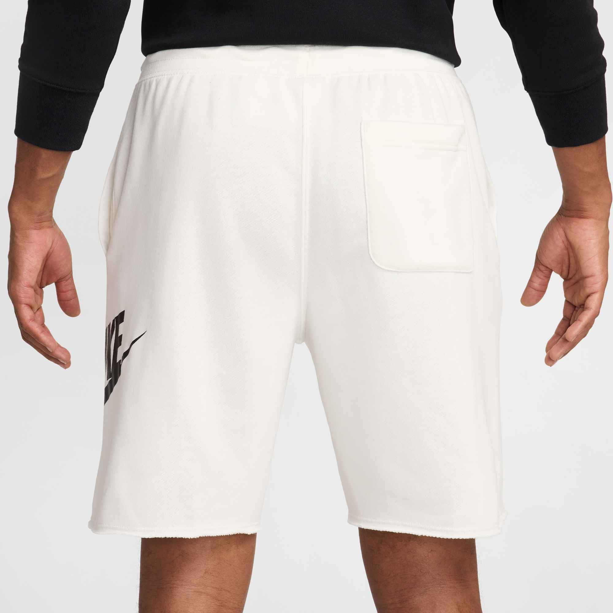 Nike Sportswear Shorts M NK CLUB ALUMNI FT SHORT mit Gesäßtasche, atmungsaktives Material, aus French Terry