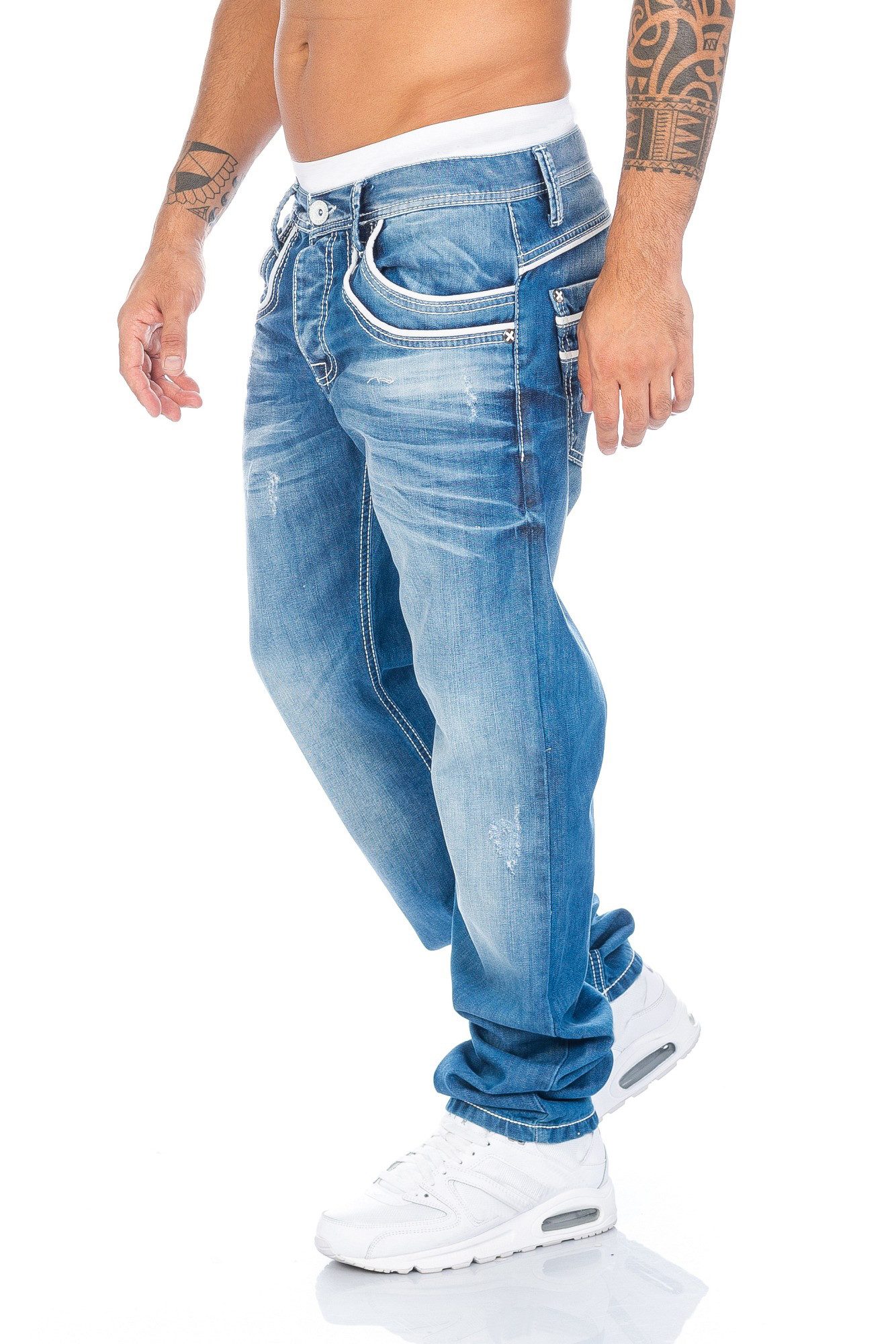 Cipo & Baxx Regular-fit-Jeans Herren Jeans Hose mit weißen Applikationen Je günstig online kaufen