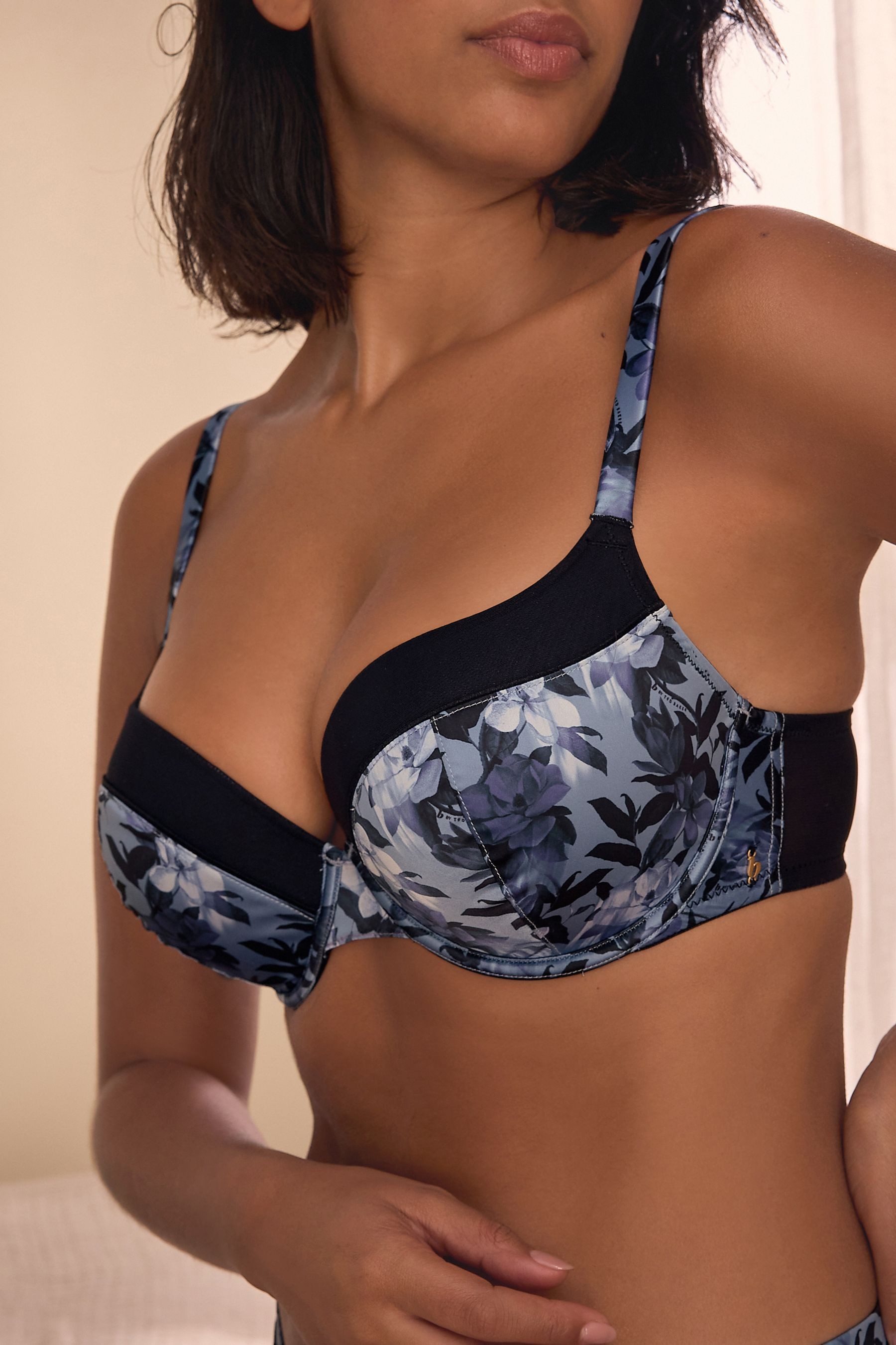 B by Ted Baker Push-up-BH B by Ted Baker Triple Boost-BH mit Blumendesign (1-tlg)