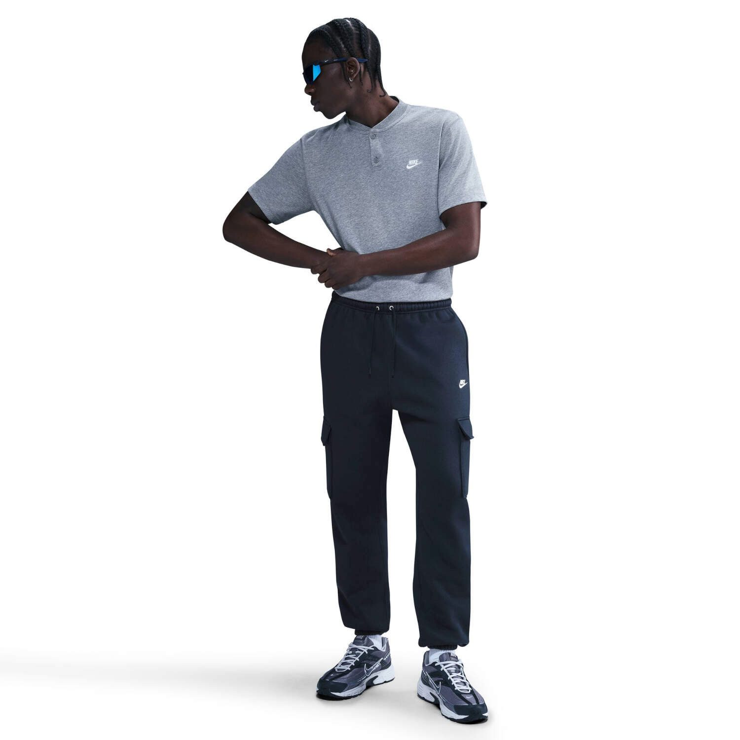 Nike Sportswear Trainingshose Nike Herren Trainingshose CLUB BB CARGO PANT FN3805