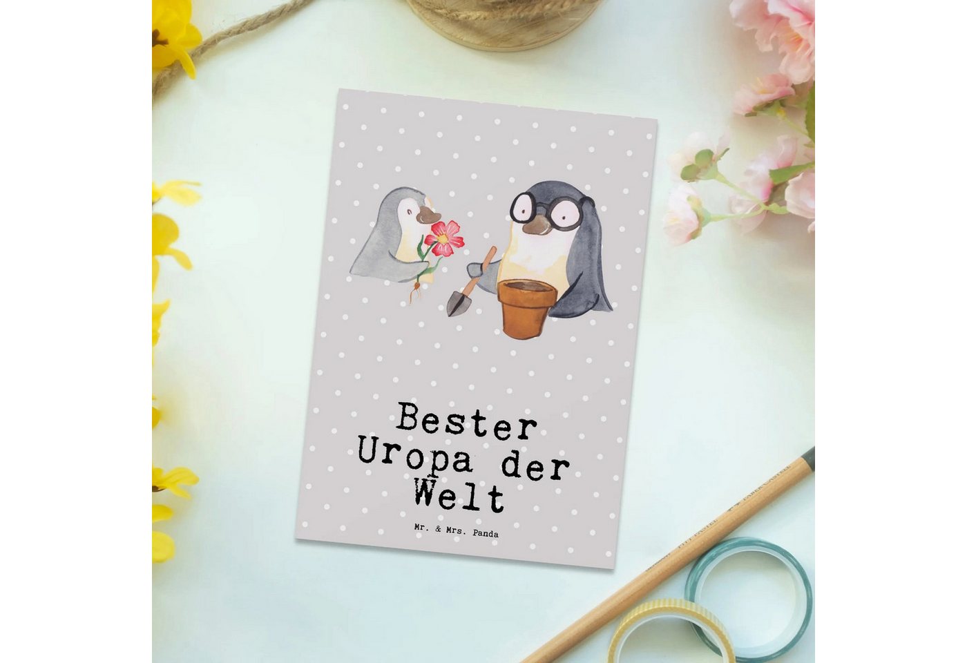 Thumbnail - Mr. & Mrs. Panda Postkarte Pinguin Bester Uropa der Welt - Grau Pastell - Geschenk, Postkarte, O, Multifunktionalität