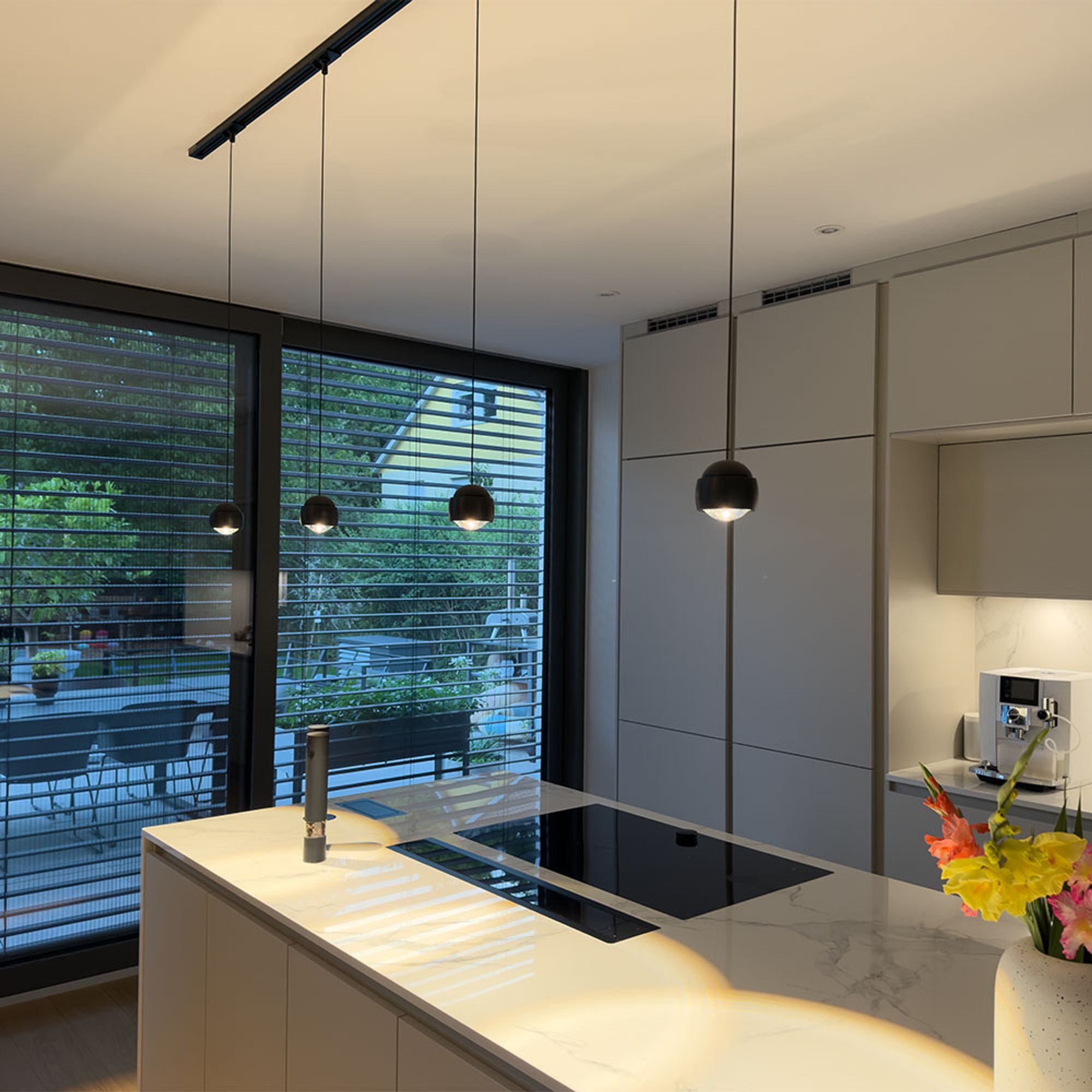 s.luce Pendelleuchte Beam LED 1-Phase-Schiene 200cm Esszimmerlampe Endeinspeiser Aluminium, Warmweiß