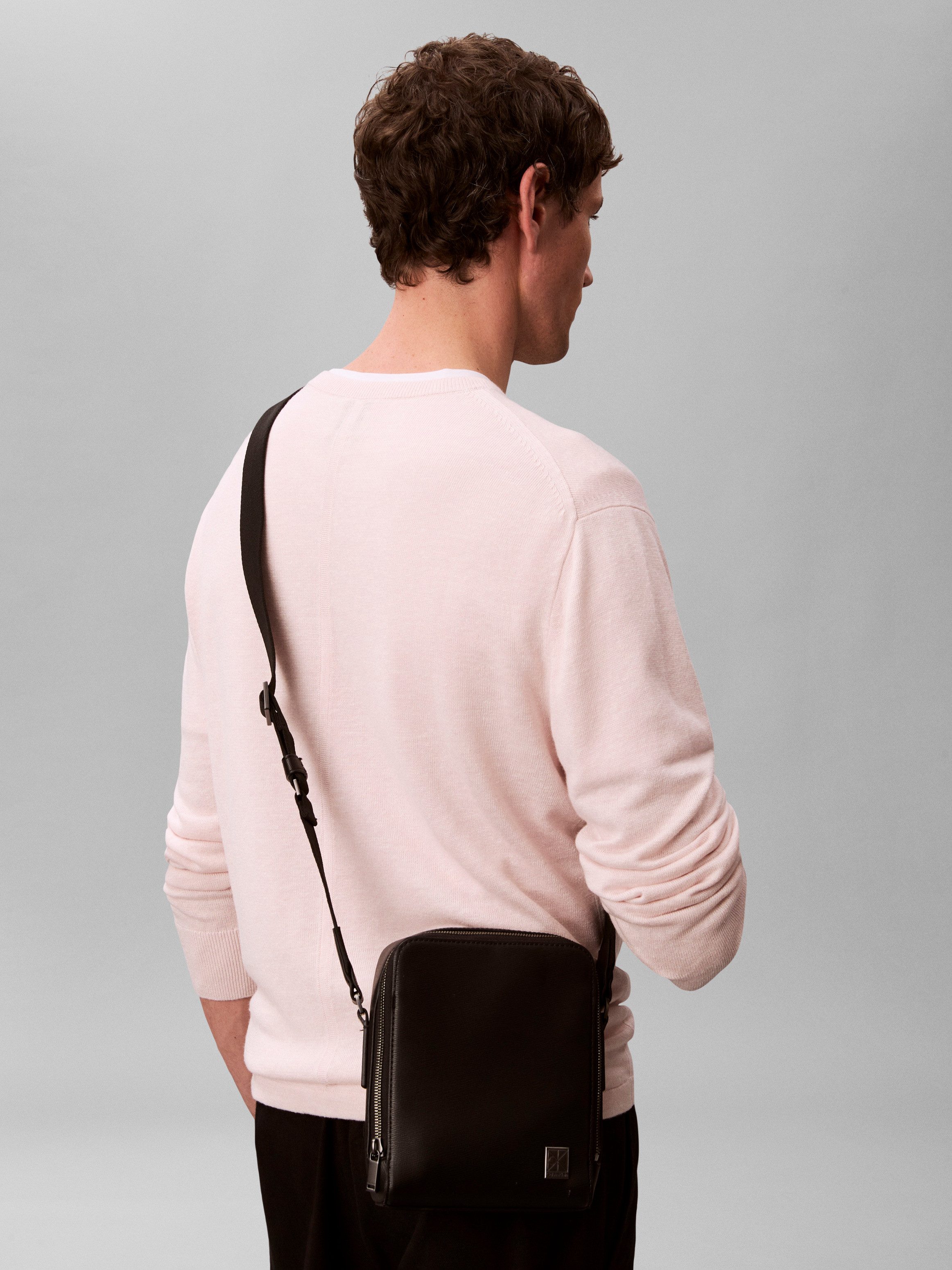 Calvin Klein Umhängetasche EMBLEM HW REPORTER, Herren Minibag, Schultertasche, Body Bag mit Reißverschluss