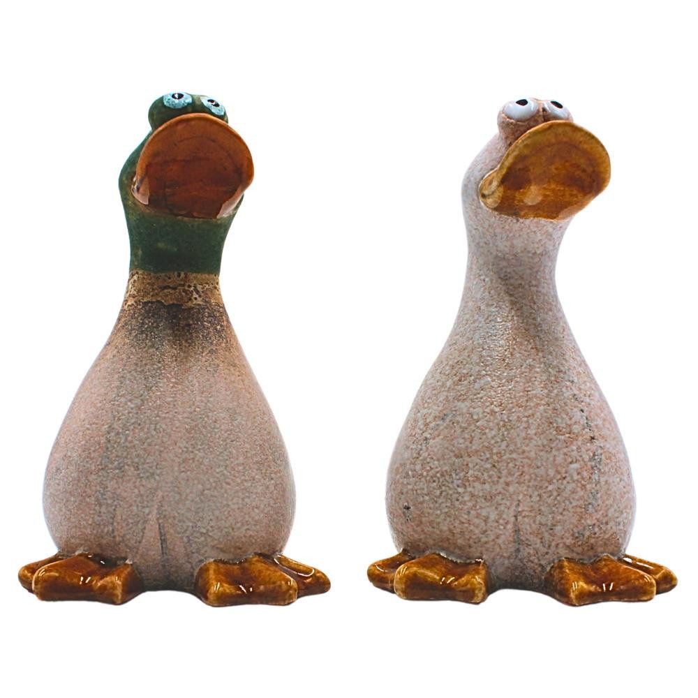 Dekohelden24 Gartenfigur Dekoenten in verschiedenen Varianten, (2 St), wetterfest, kantensitzend, harmonische Naturfarbe