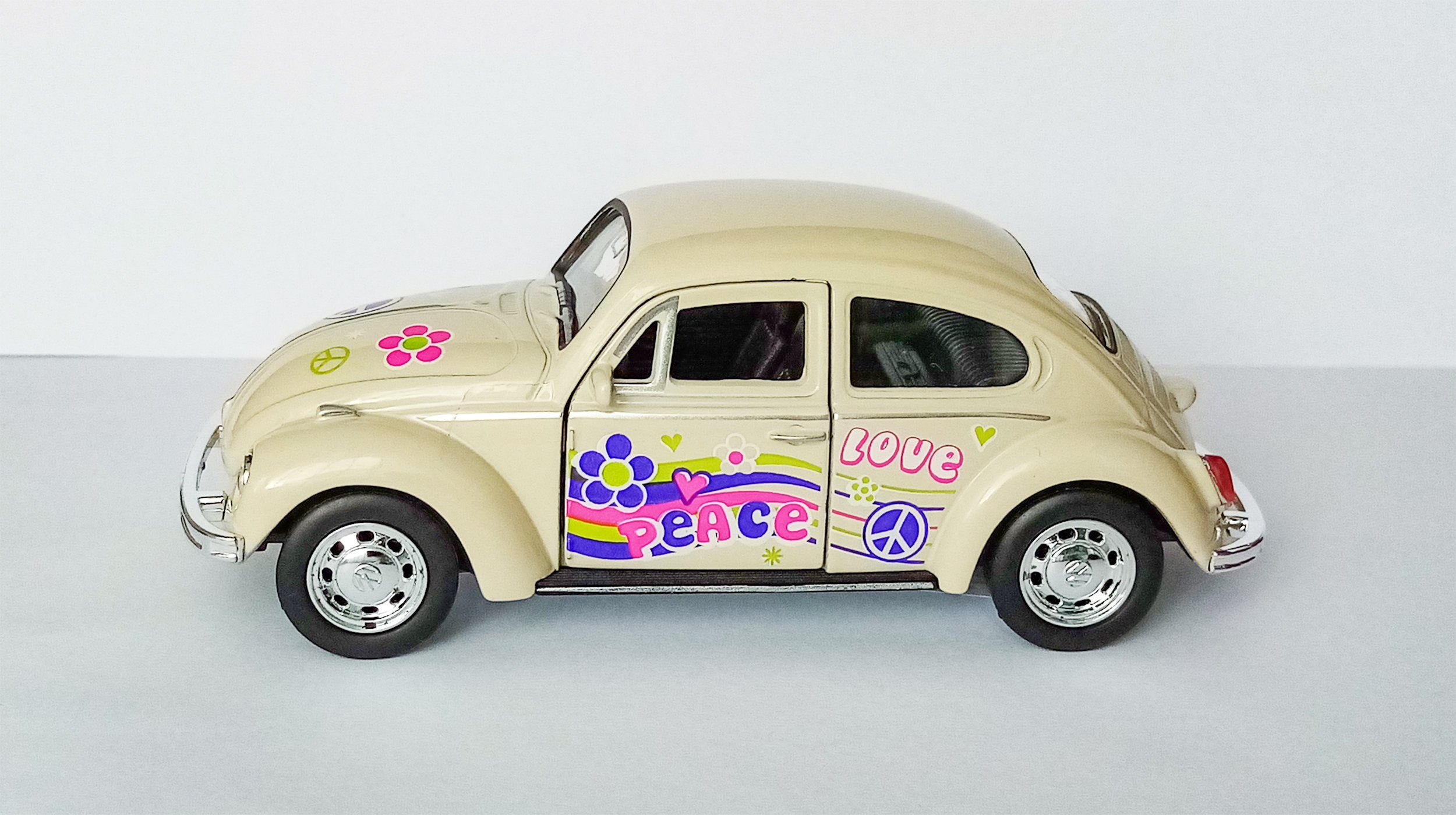 Welly Modellauto VOLKSWAGEN BEETLE Käfer Flower Power Hippy VW 73 (Creme/Love), Modellauto Modell Spielzeugauto Kinder Geschenk