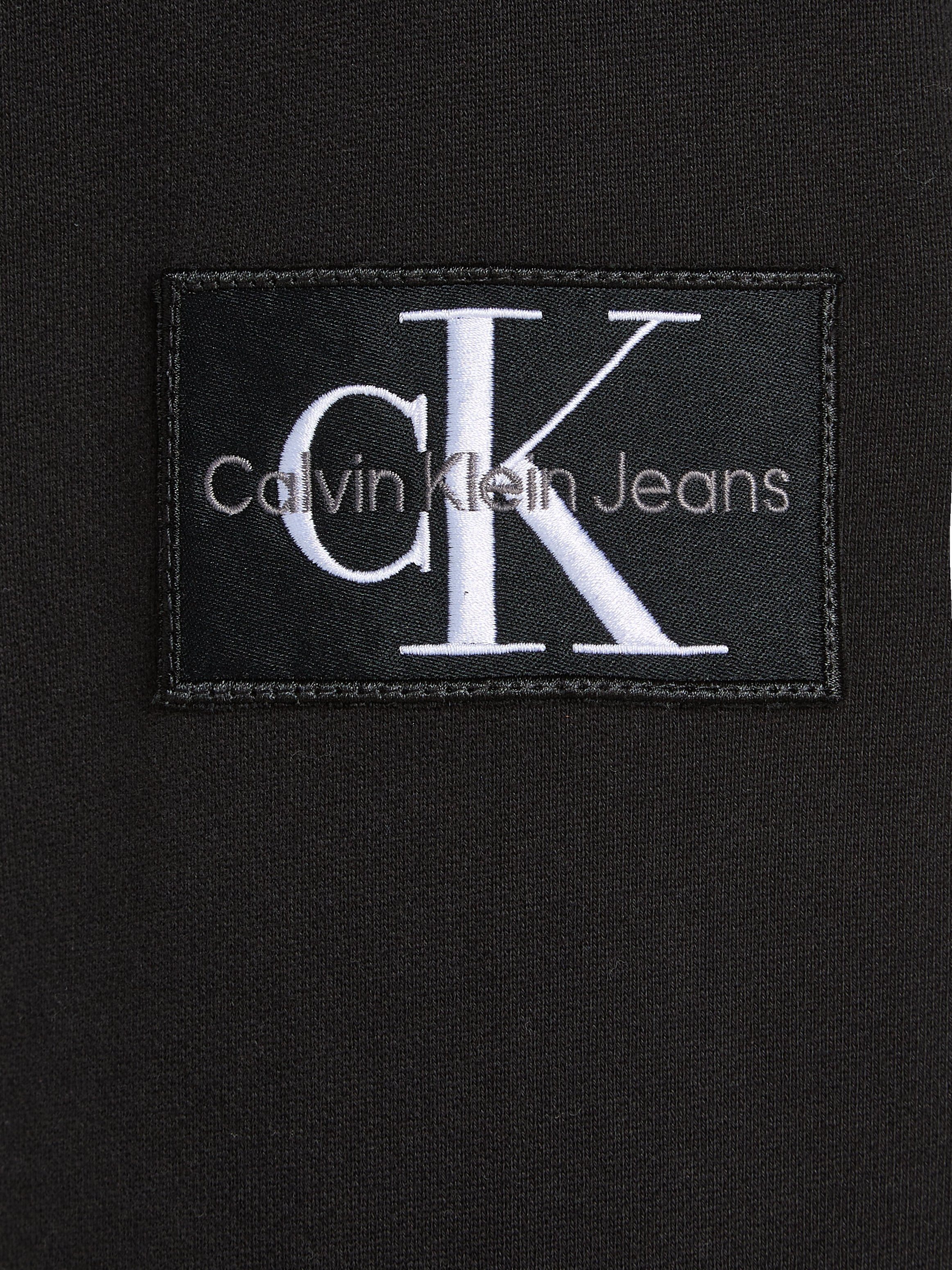 Jeans Klein BADGE Calvin Kapuzensweatshirt HOODIE Logopatch mit schwarz