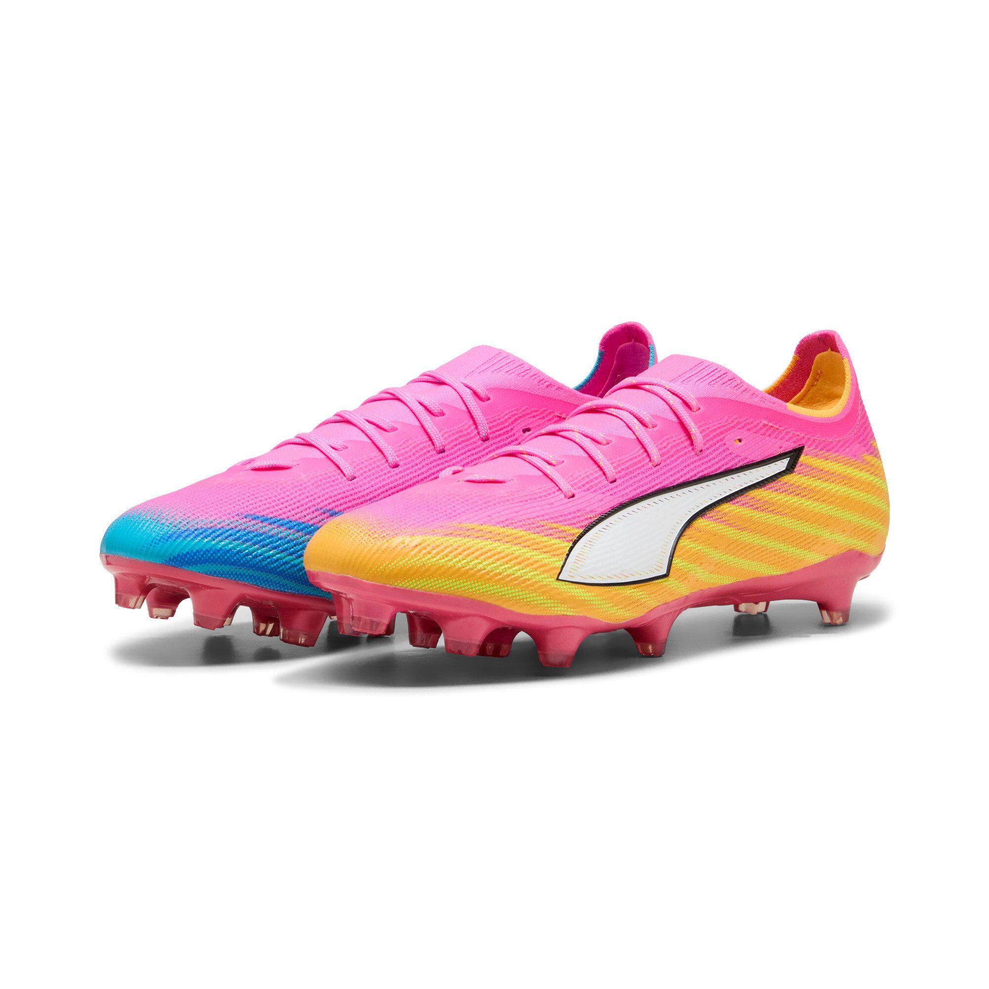 PUMA ULTRA 6 PRO FGAG Fußballschuh mit Nockenprofil für Rasen- und Kunstrasenplätze, aus Synthetik