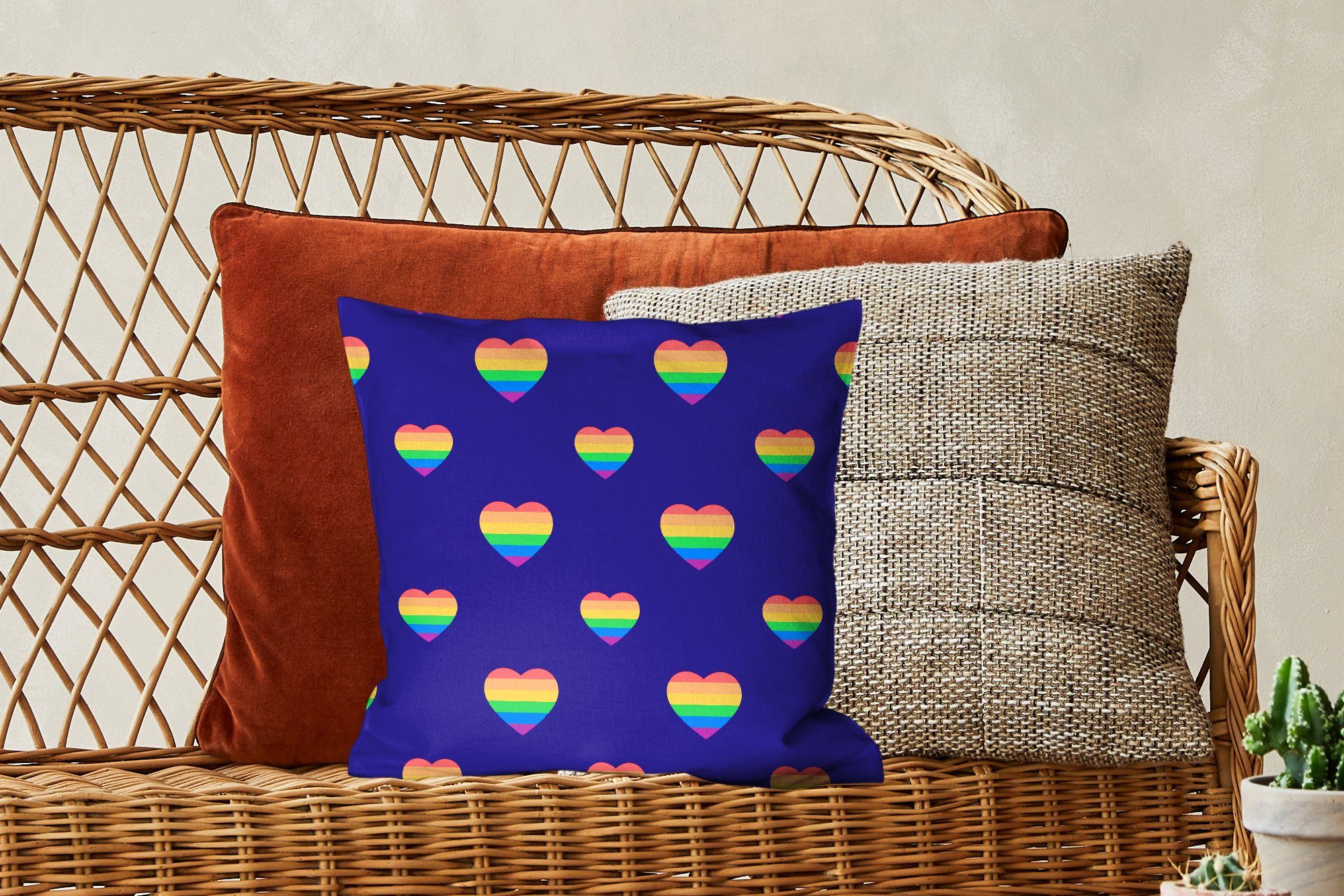 Schlafzimmer, Deko, für Herzen mit in von Zierkissen lila, einem Illustration Eine Sofakissen Füllung MuchoWow auf Regenbogenfarben Wohzimmer, Dekokissen