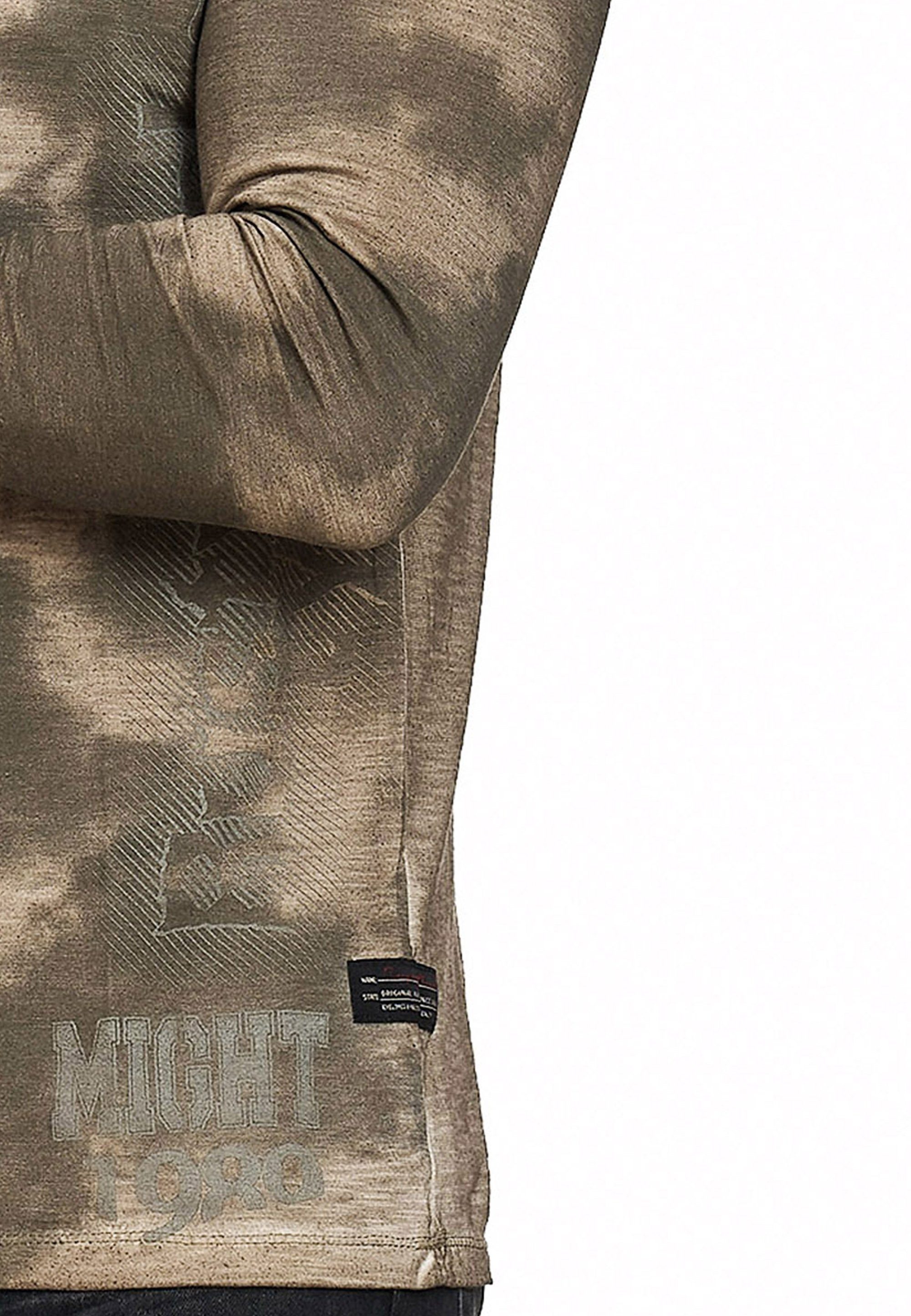 Rusty Neal Langarmshirt mit eindrucksvollem Print