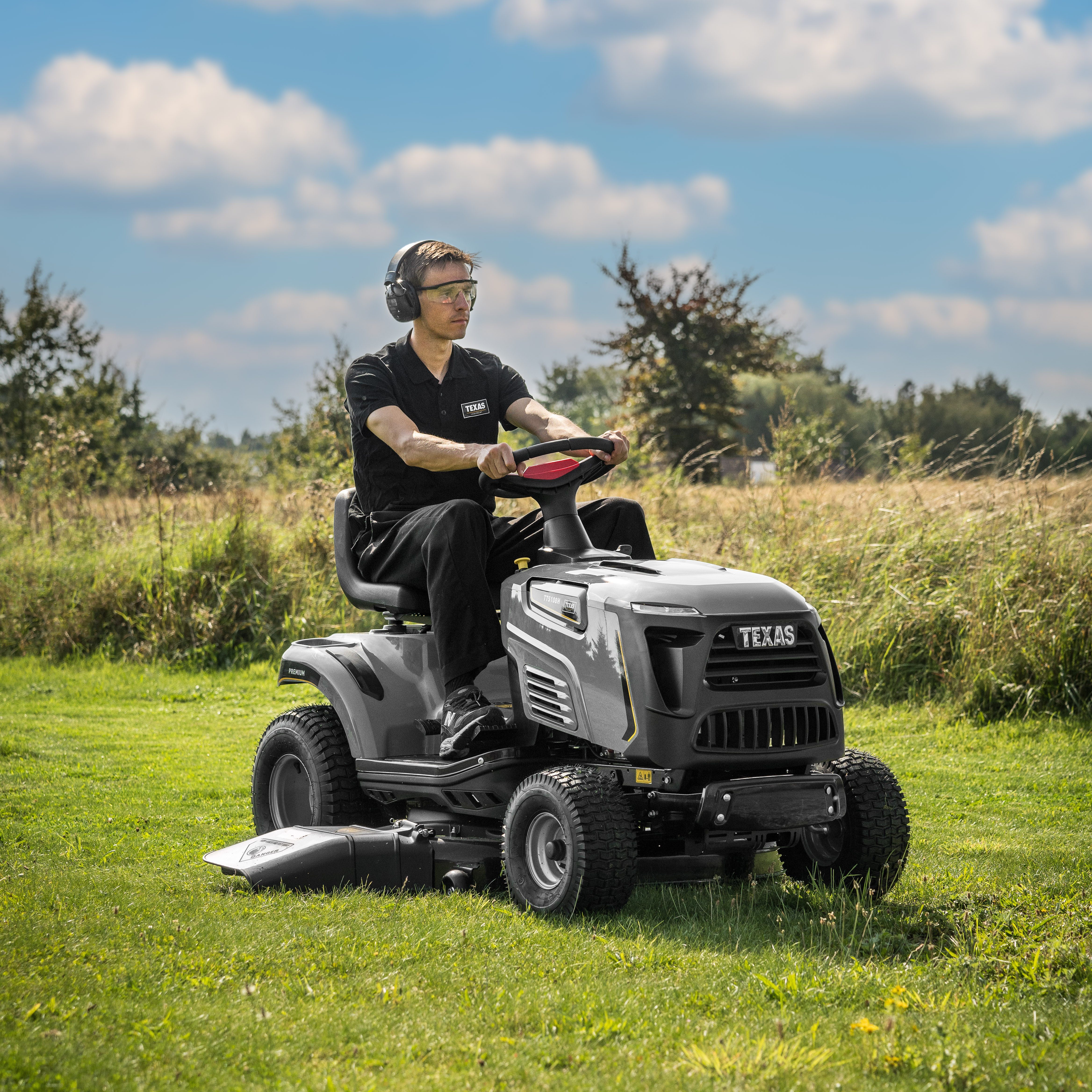 Texas Rasentraktor Premium TTS108H SET, 108 cm Schnittbreite, inkl. Anhänger