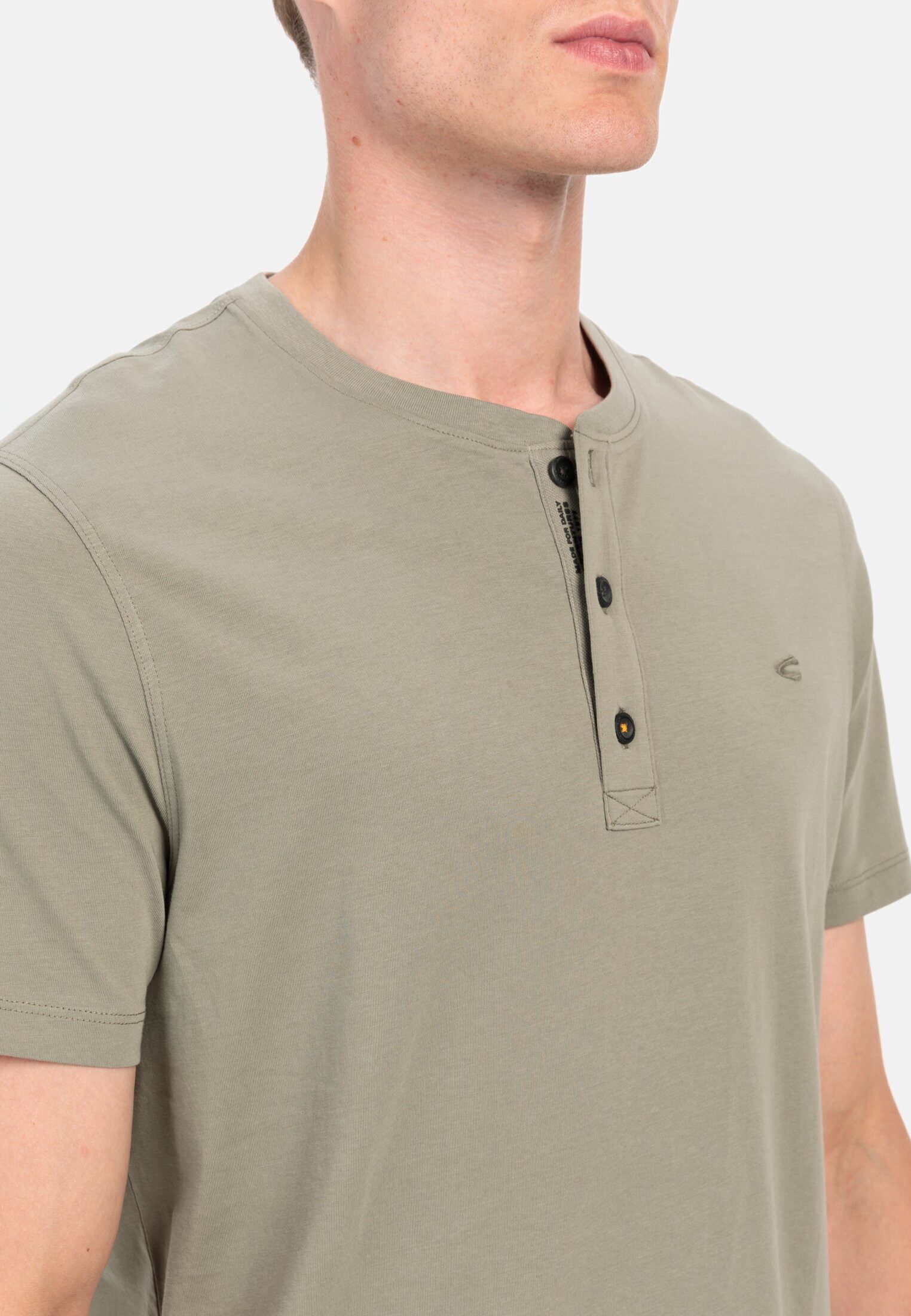 camel active Henleyshirt Kurzarm Henley