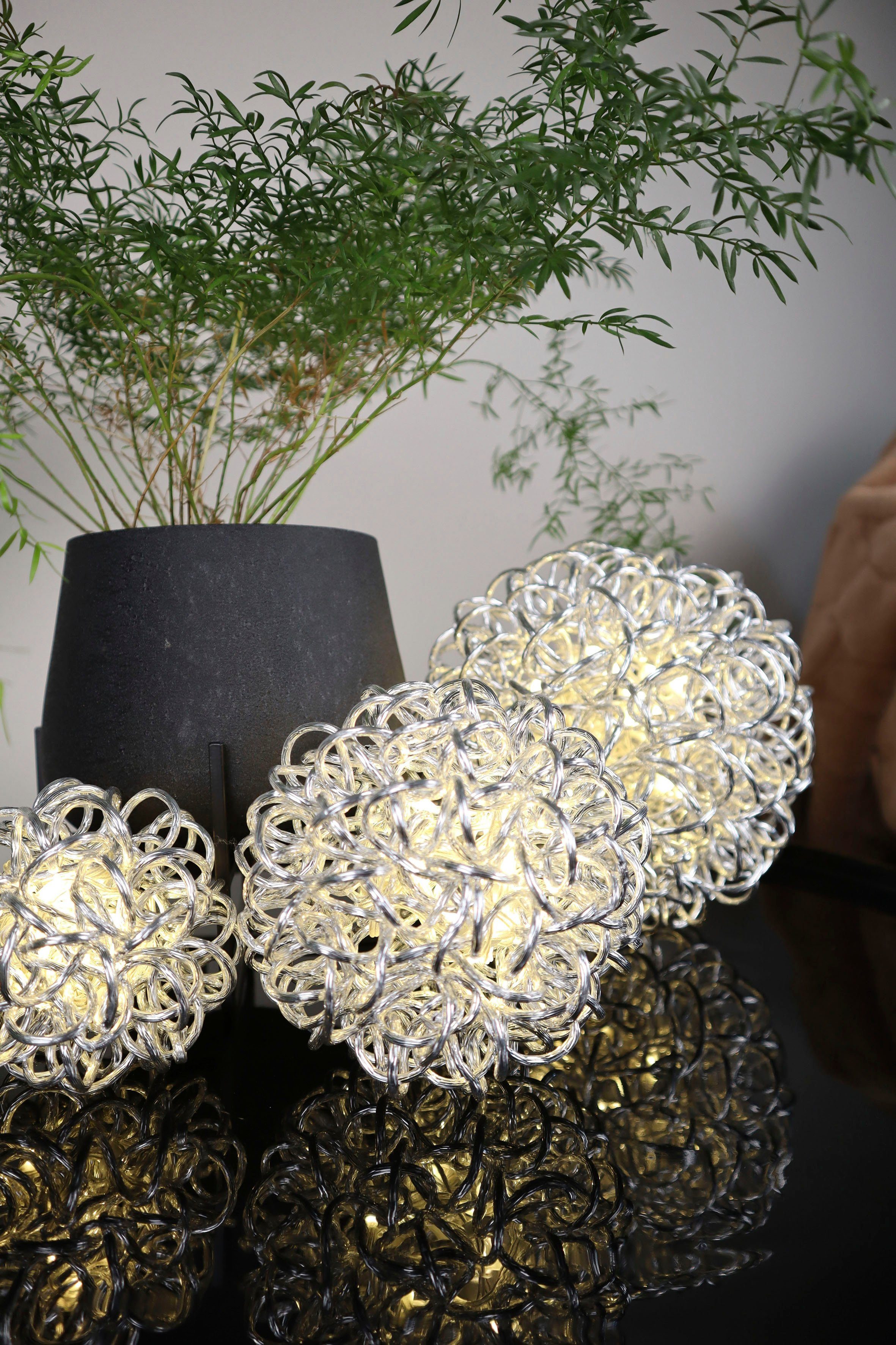 AM Design LED Dekolicht Kugelleuchte, Weihnachtsdeko integriert, warmweiß - aussen, Kugel, Dekokugel, fest LED Weihnachtsbeleuchtung LED kaltweiß