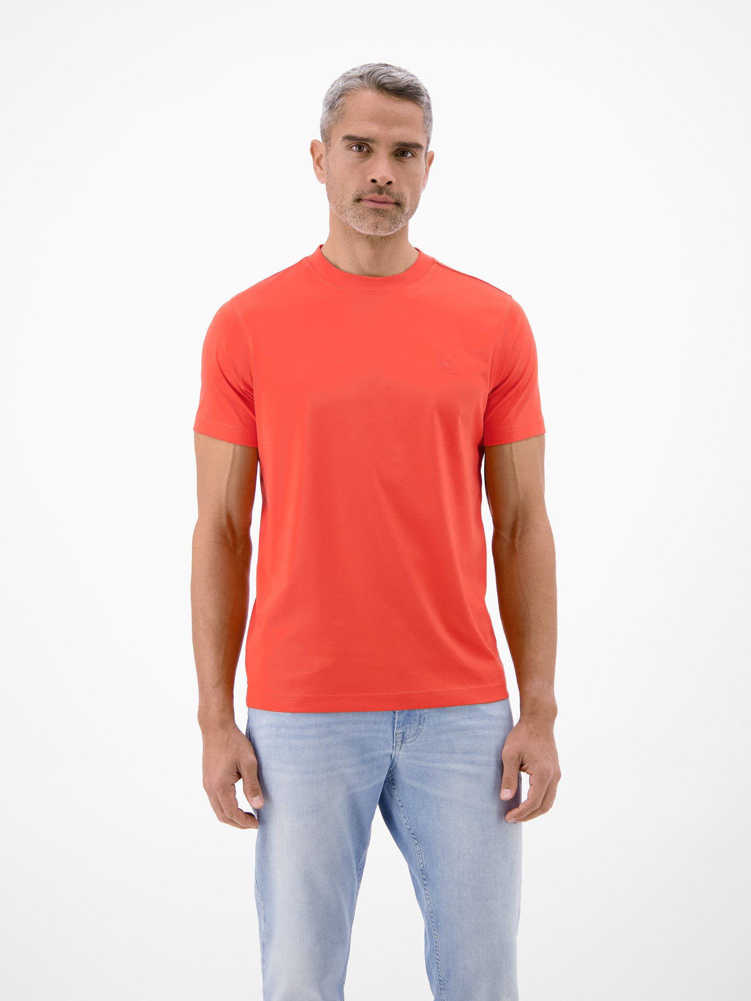 LERROS T-Shirt T-Shirt in Cool & Dry Qualität Feuchtigkeitsregulierend, hoher Tragekomfort, Einfarbig, Kurzarm