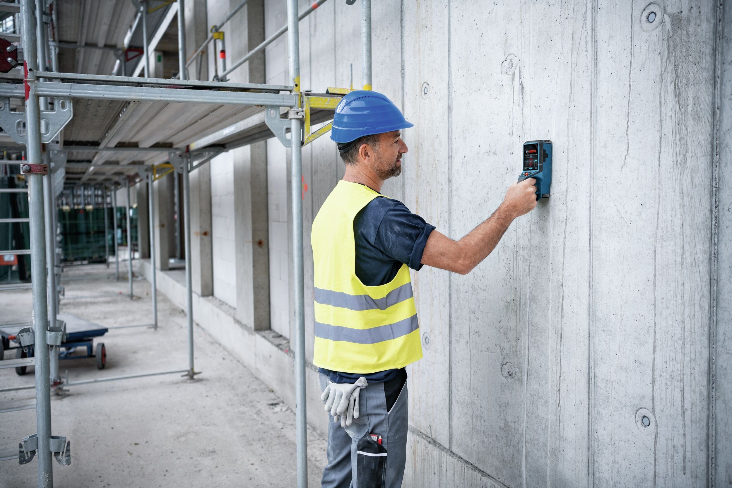 BOSCH Leitungsortungsgerät D-tect / Wallscanner, Ortungsgerät Wallscanner D-tect 200 C - in L-BOXX 136