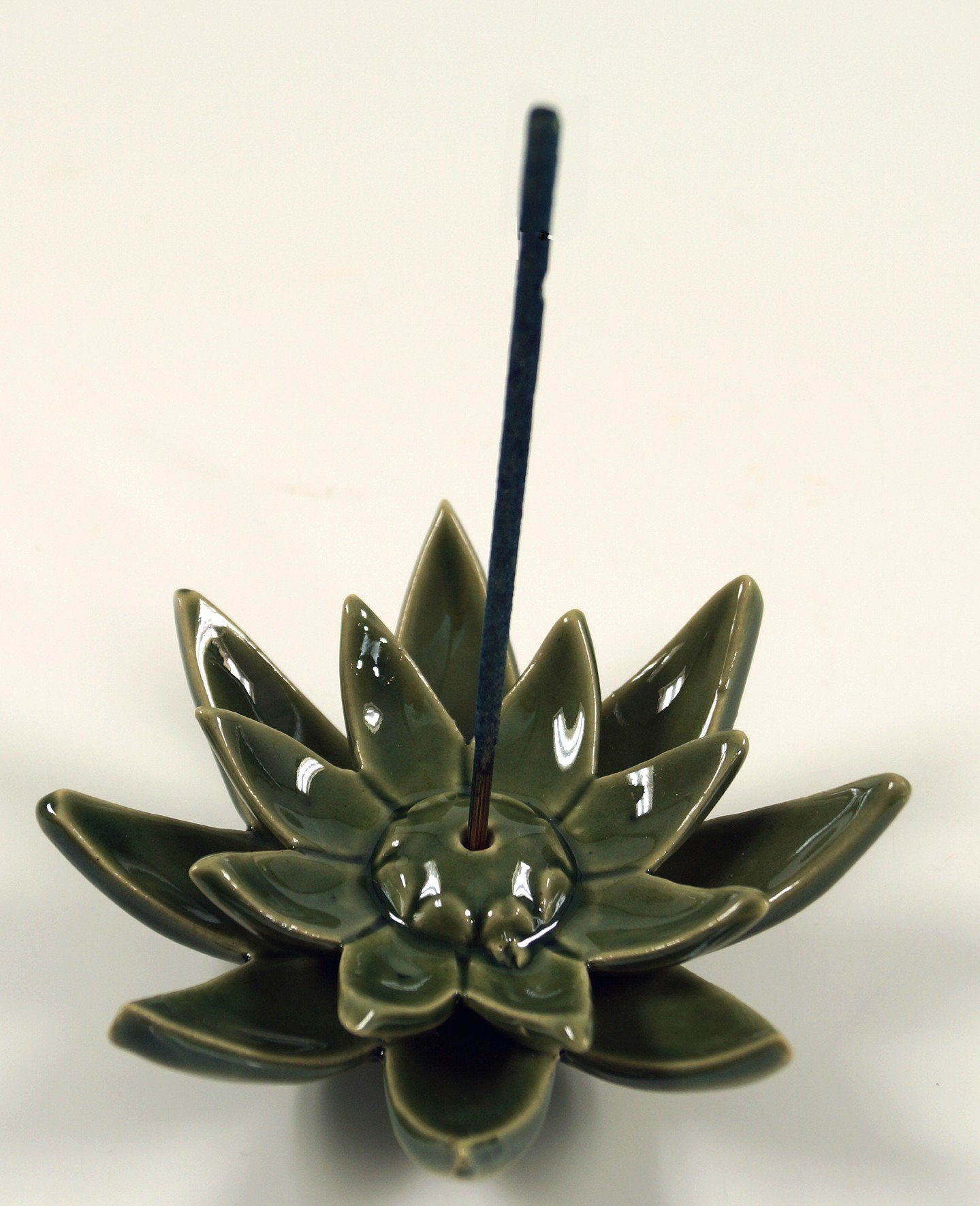 Guru-Shop Räucherstäbchen-Halter Räucherstäbchenhalter 16 Lotus grün Keramik -.. aus Modell