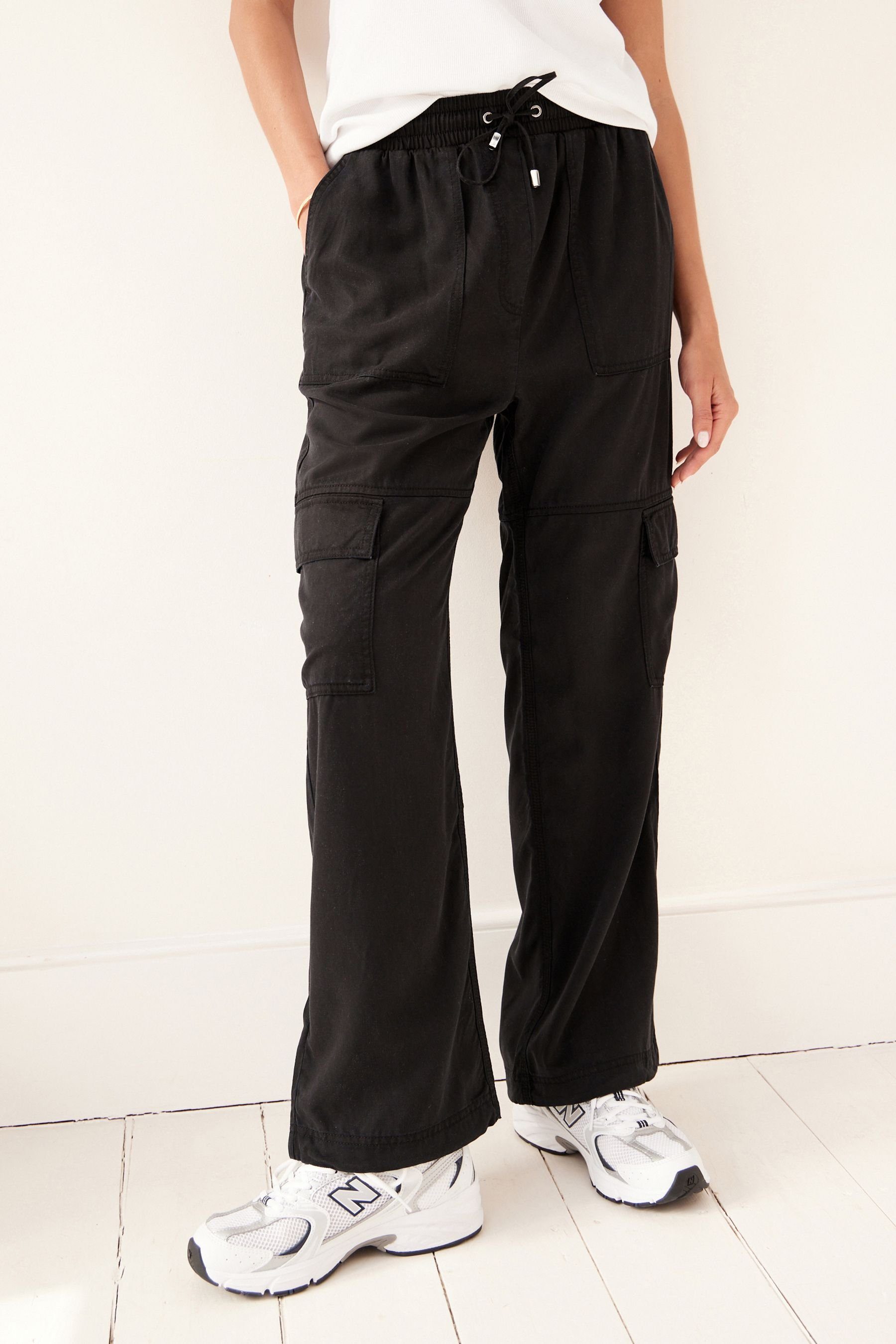 Next Loungehose Black (1-tlg) Combat-Cargohose