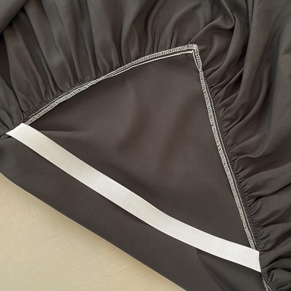 Agger Bettwäsche Bettrock mit Rüschen, elastisches Bettlaken mit Plattform, 1 teilig, Bettumrandung mit elastischem Band für Betten