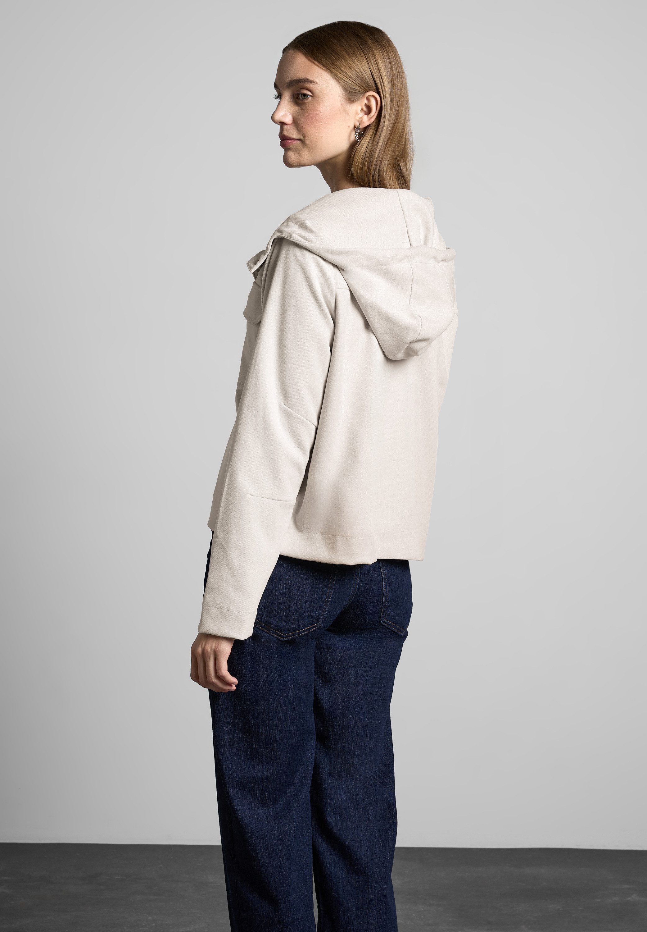 STREET ONE Kurzjacke in angenehmen Materialmix günstig online kaufen