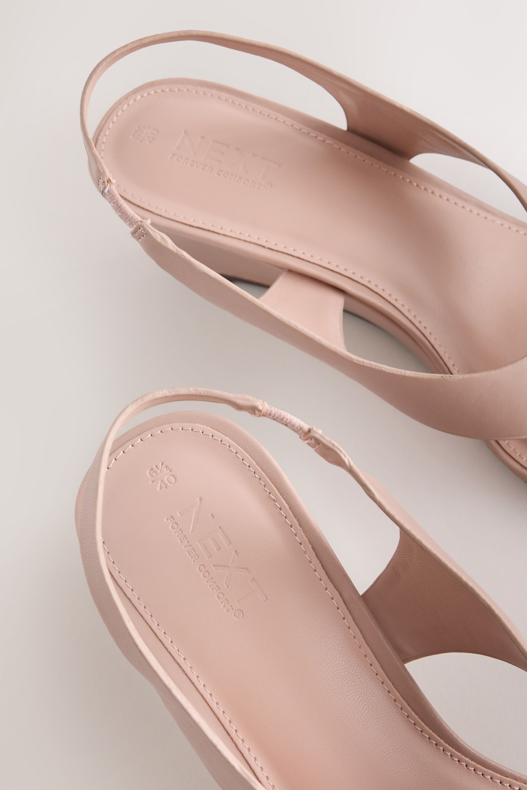 Next Forever Comfort Slingbacks mit Zehensteg Keilsandalette (1-tlg)