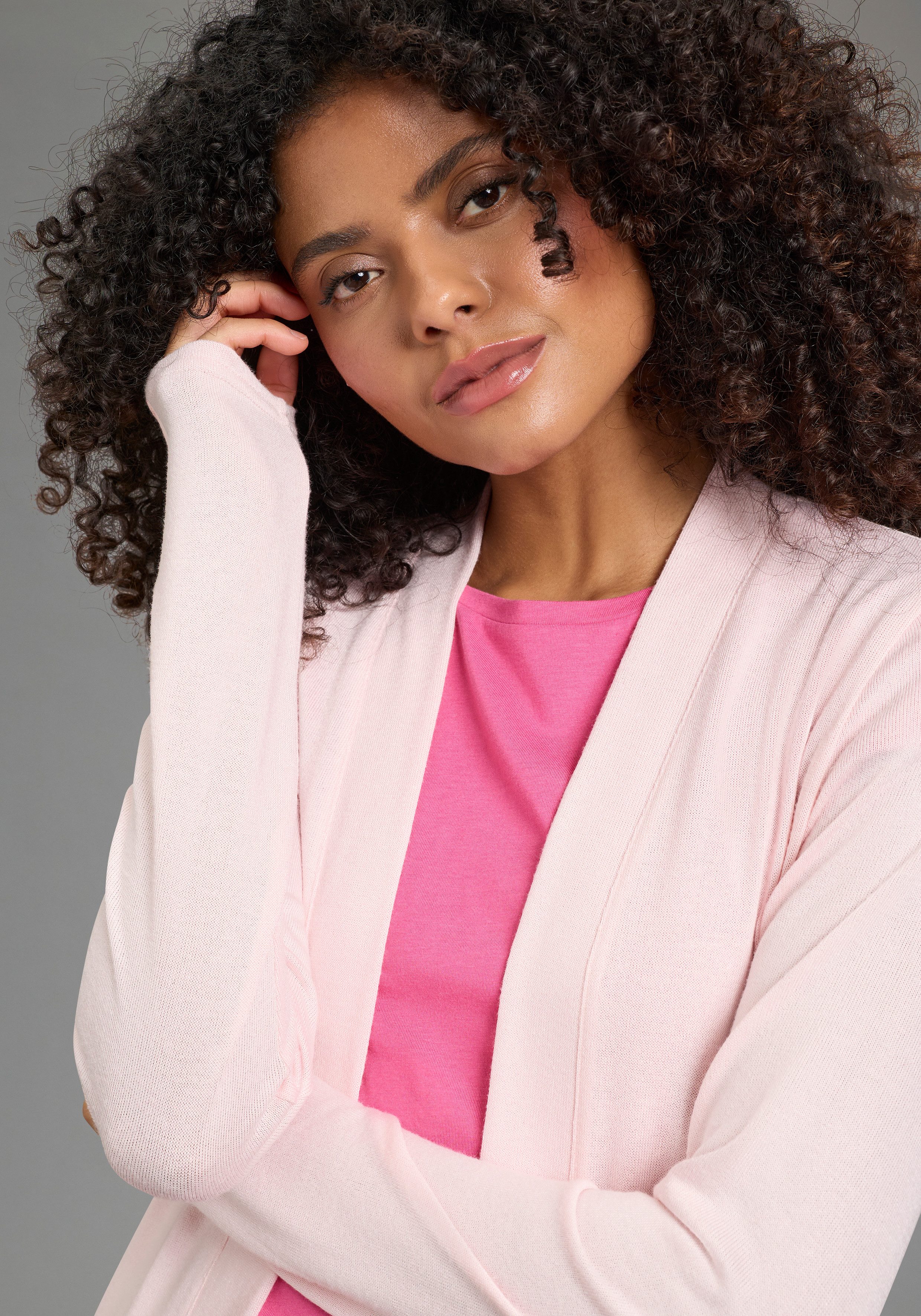 Laura Scott Strickjacke aus Feinstrick mit Schlitz
