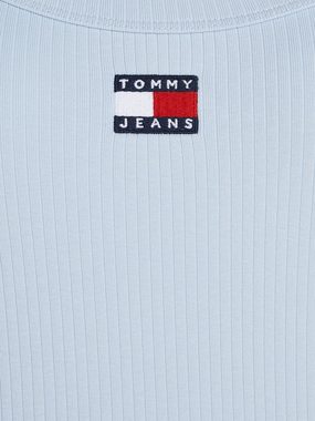 Tommy Jeans Langarmshirt TJW SLIM BADGE RIB TEE LS mit Logostickerei
