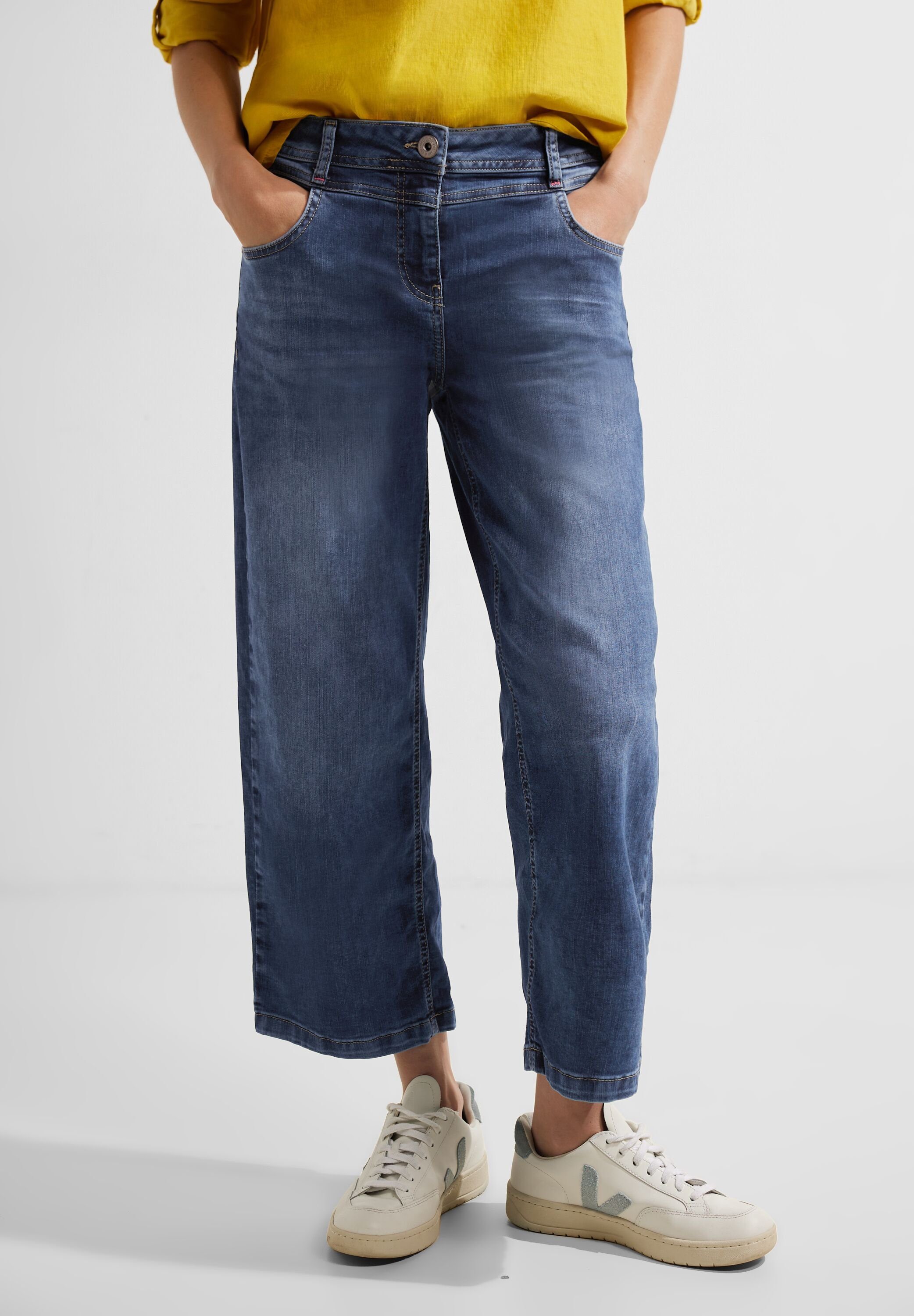 Cecil Loose-fit-Jeans mit Waschung, Maße bei Größe 26/26 ca.:  Innenbeinlänge 66 cm, Fussweite 24 cm