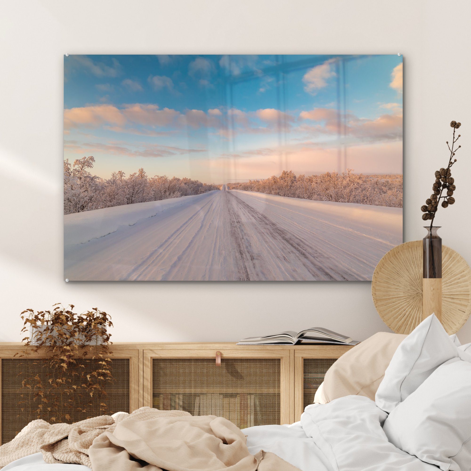 bei (1 Acrylglasbild Acrylglasbilder in Schlafzimmer St), Verschneite MuchoWow Sonnenaufgang, Straße Wohnzimmer & Finnland