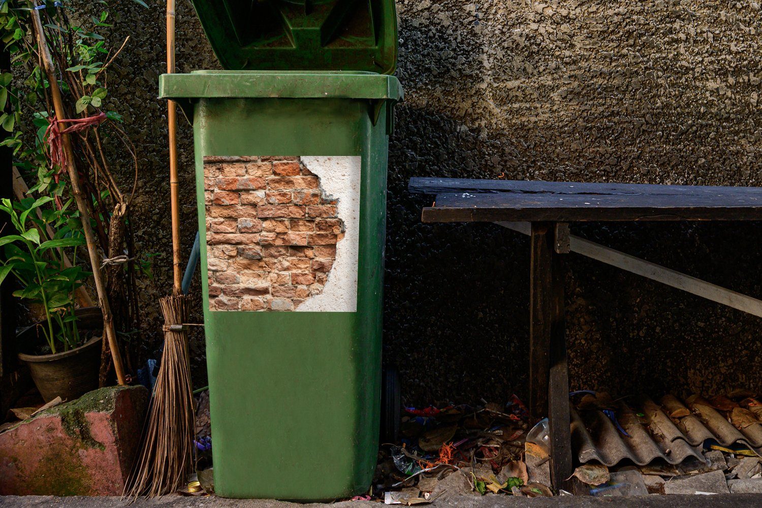 MuchoWow Sticker, Abfalbehälter St), Container, Wandsticker Gips - Mülltonne, Ziegel - Mülleimer-aufkleber, (1 Wand