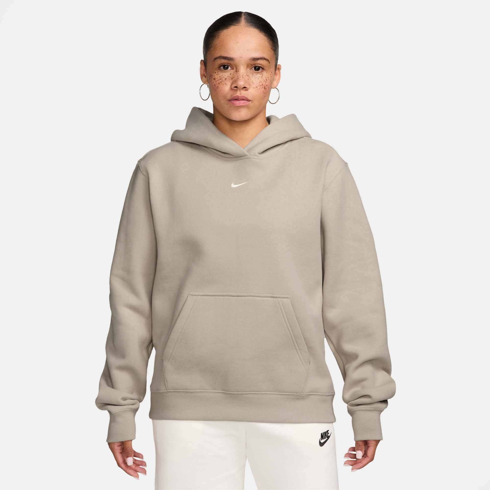 Nike Sportswear Kapuzensweatshirt W NK STDO FLC MW STD PO HDY mit Kapuze, Langarm, aus angerauter Sweatware, Basic-Passform