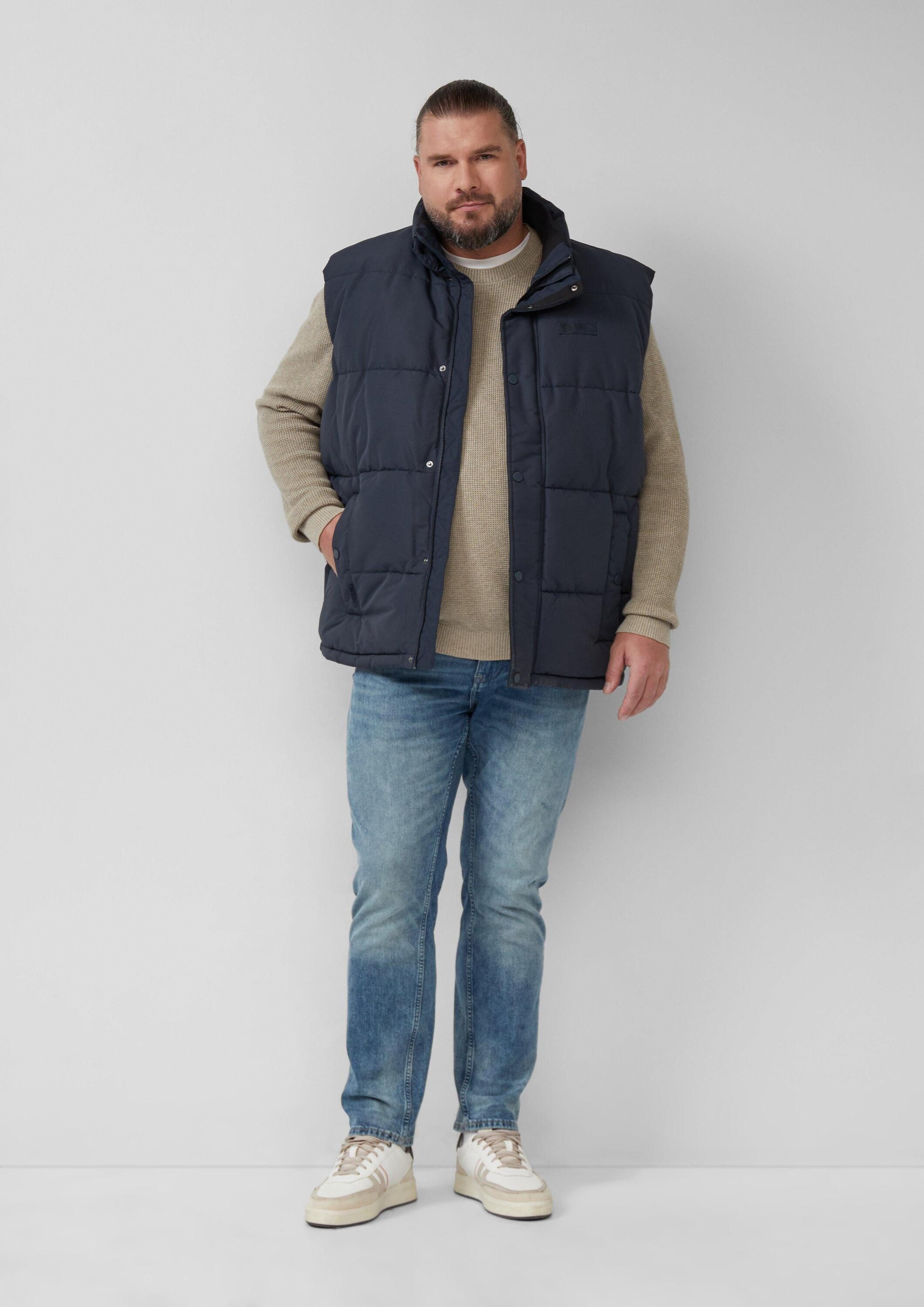 s.Oliver Outdoorjacke Outdoor-Weste Sportive Steppweste mit Logo-Details