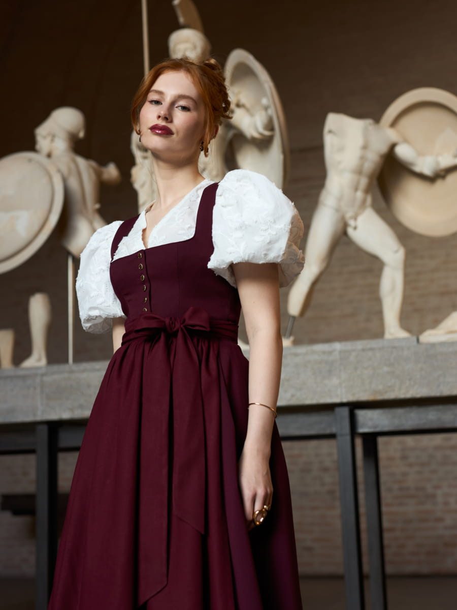 Madame Marie Dirndl Dirndl Lyrielle 80cm Länge kastanienrot – Bild 4 von 5