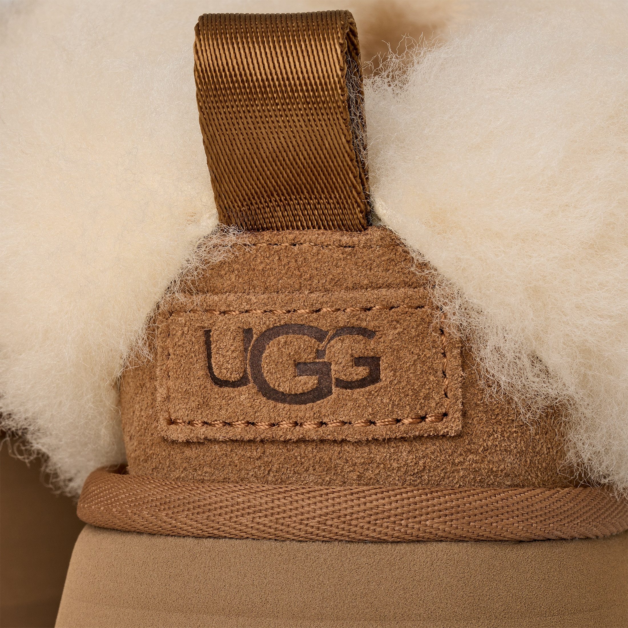 UGG TAZZELLE Schlupfboots Ankleboots, Schlupfboots mit Anziehlasche