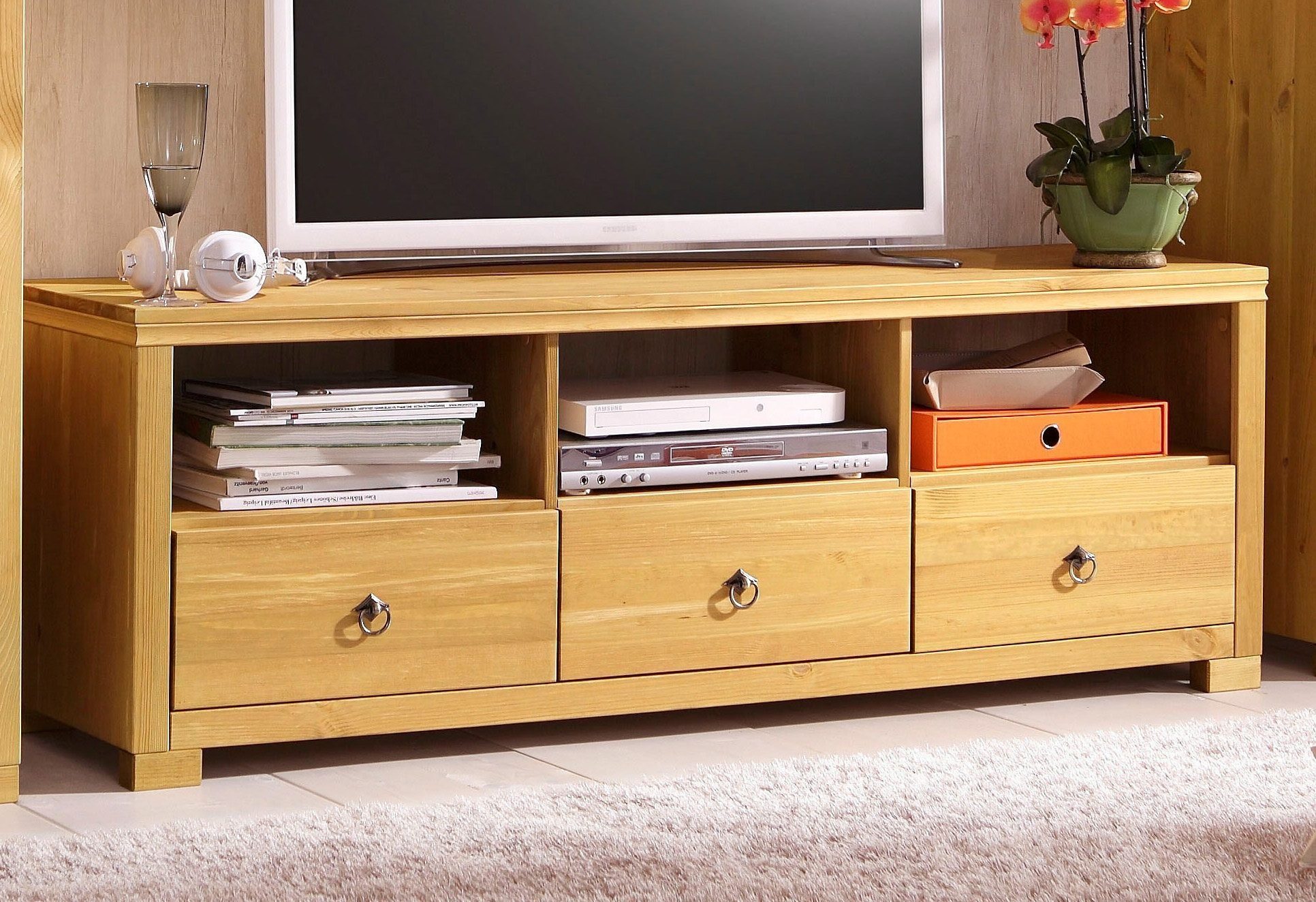 OTTO home TV-Board Gotland, Breite 147 cm, mit Schubladen und offenen Fächern, Massivholz, FSC®