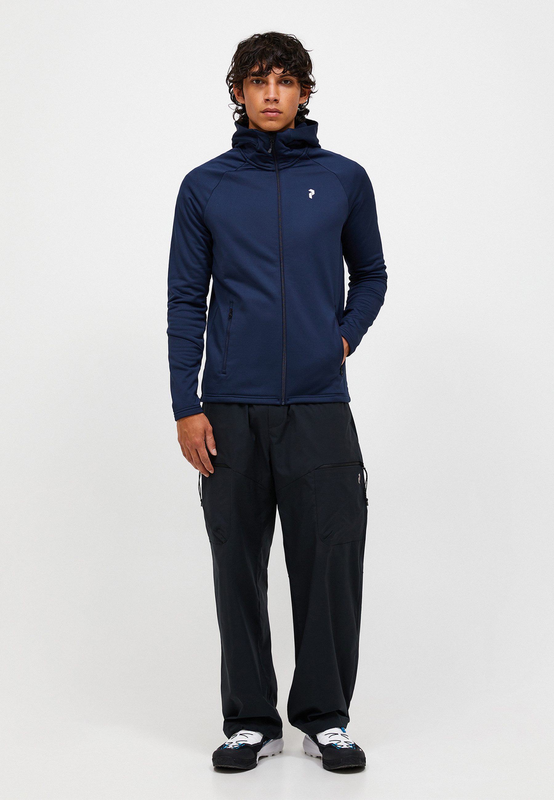 Peak Performance Fleecejacke M Rider Essentials Midlayer Zip Hood mit sportivem Design