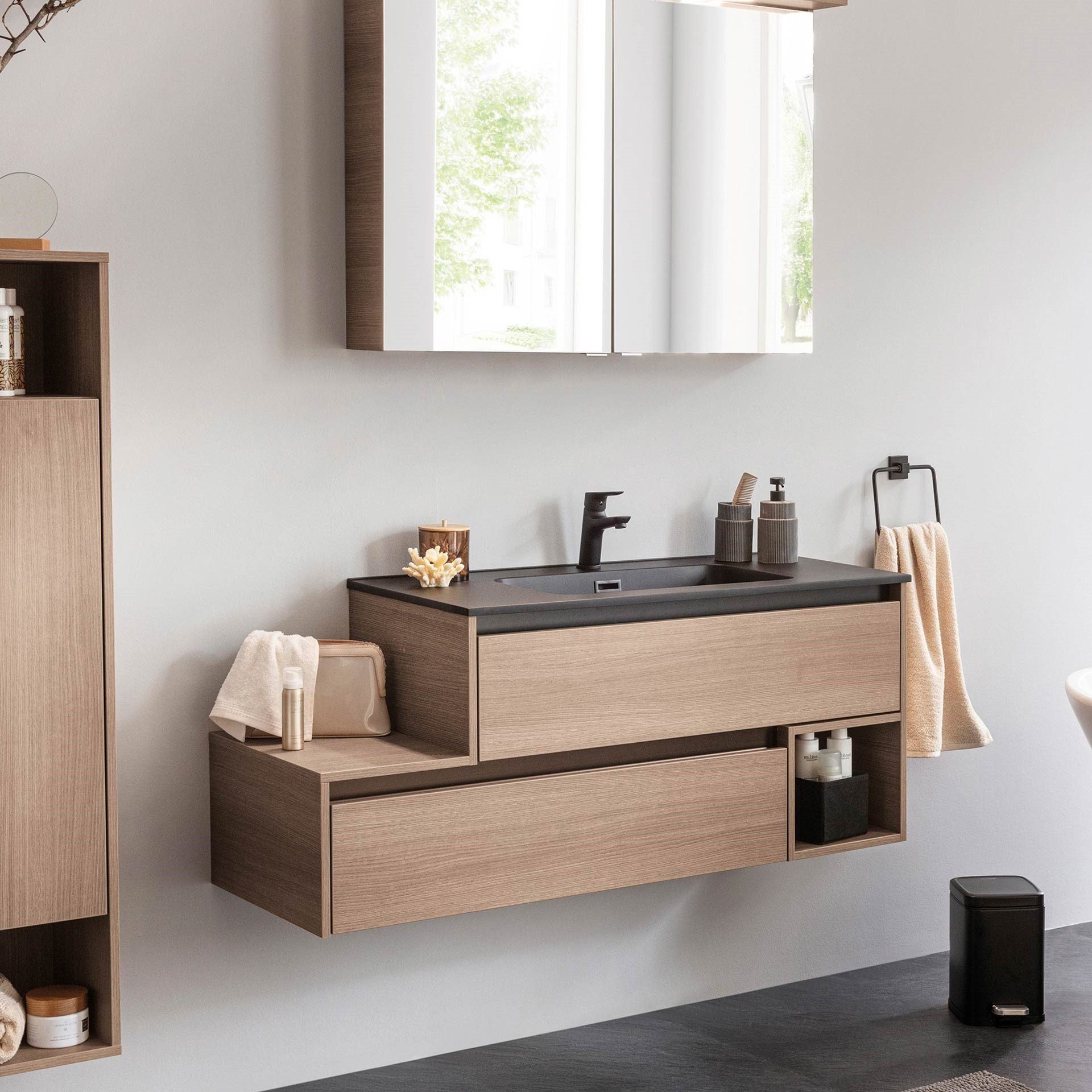 FACKELMANN Badmöbel-Set Waschtischunterbau, Gussmarmorbecken, Schubladenkommode