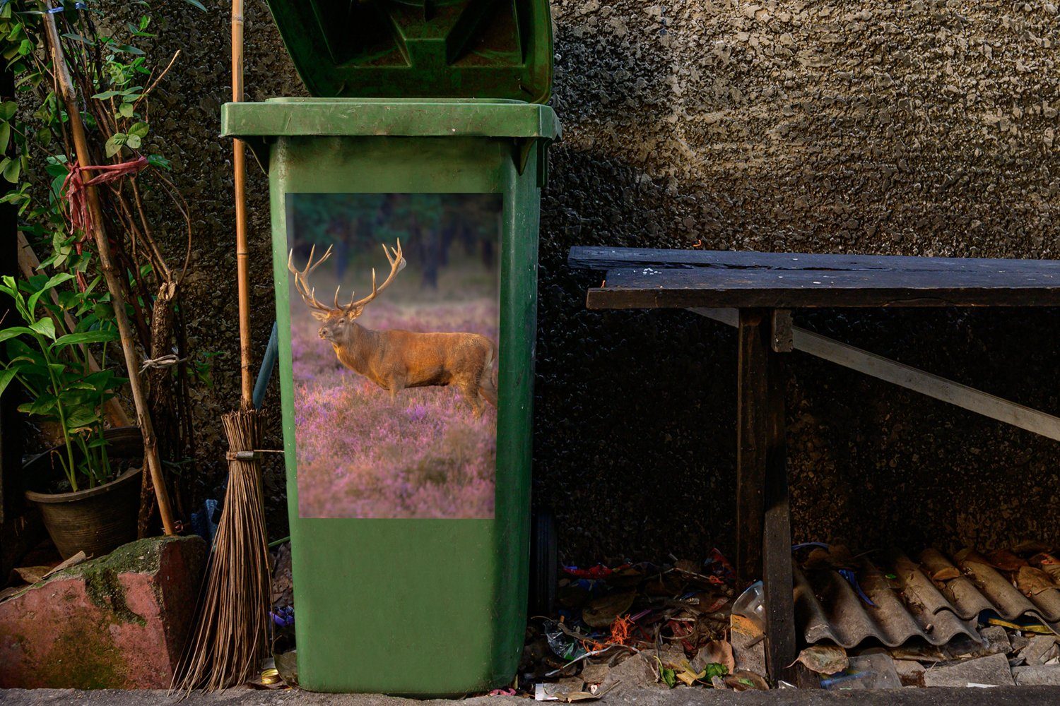 Veluwe Hirsche MuchoWow (1 Sticker, Niederlande - Abfalbehälter Container, Mülleimer-aufkleber, - - Wandsticker Blumen St), Mülltonne,