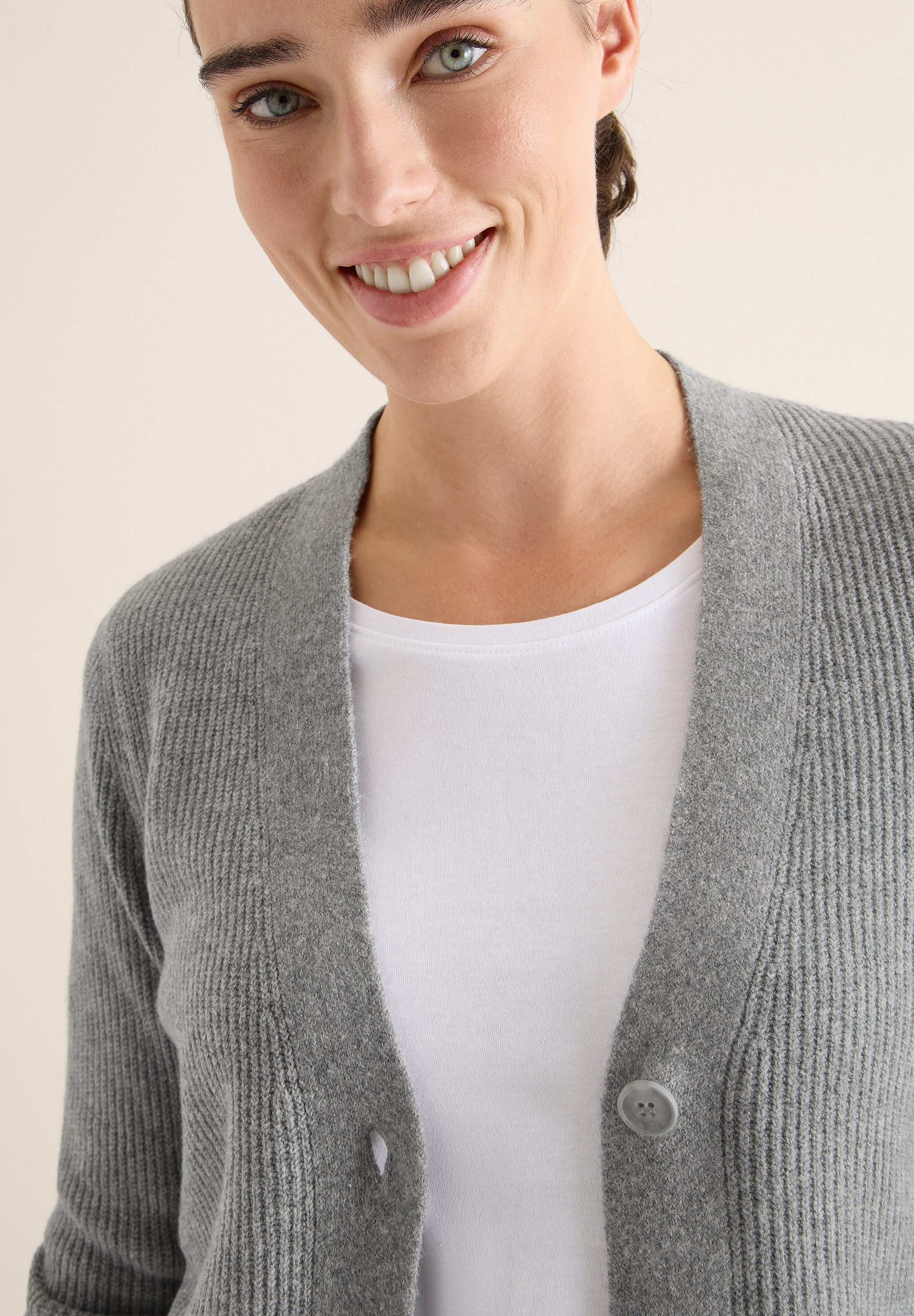 CECIL Cardigan mit Strukturdetail und Knopfleiste