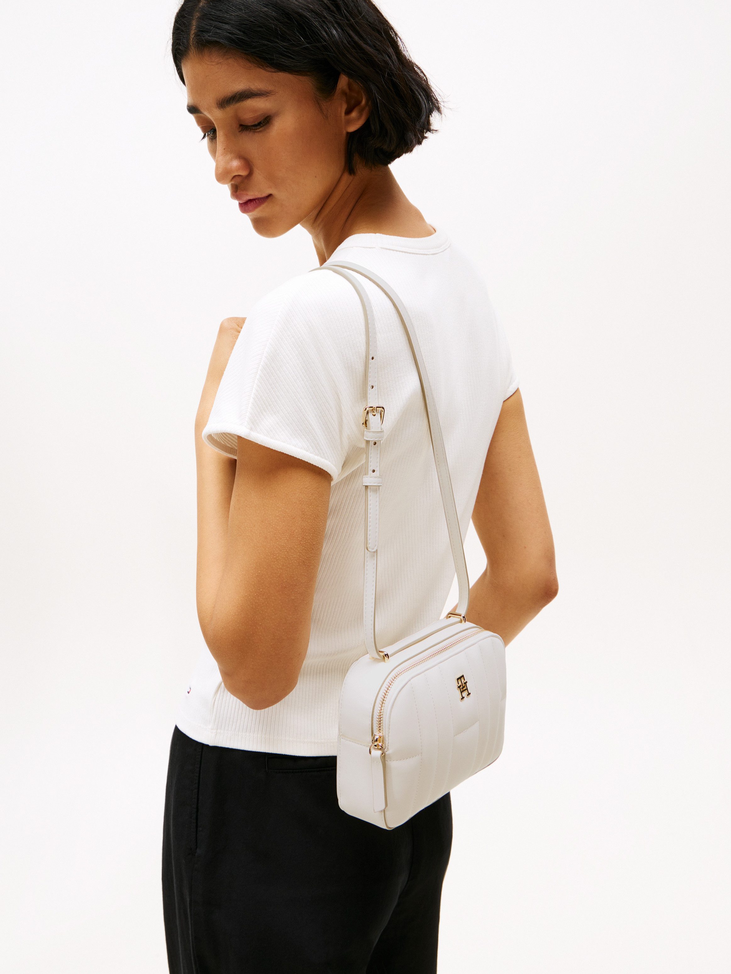 Tommy Hilfiger Umhängetasche TH FEMININE CONV günstig online kaufen