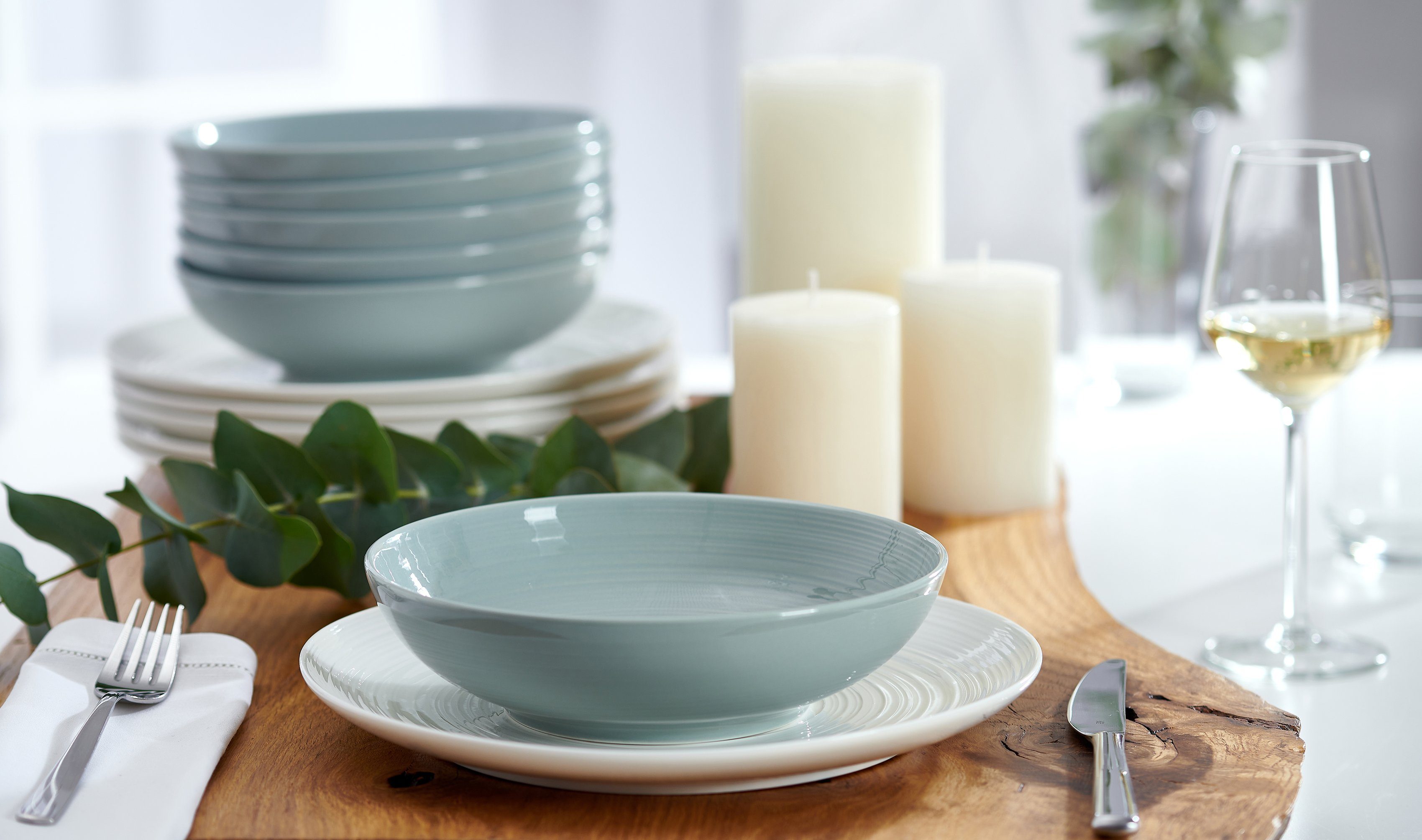 Ritzenhoff & Breker Kombiservice Geschirr-Set, Service Suomi (12-tlg), 4 Personen, Porzellan, skandinavisches Design, 12 Teile, für 4 Personen