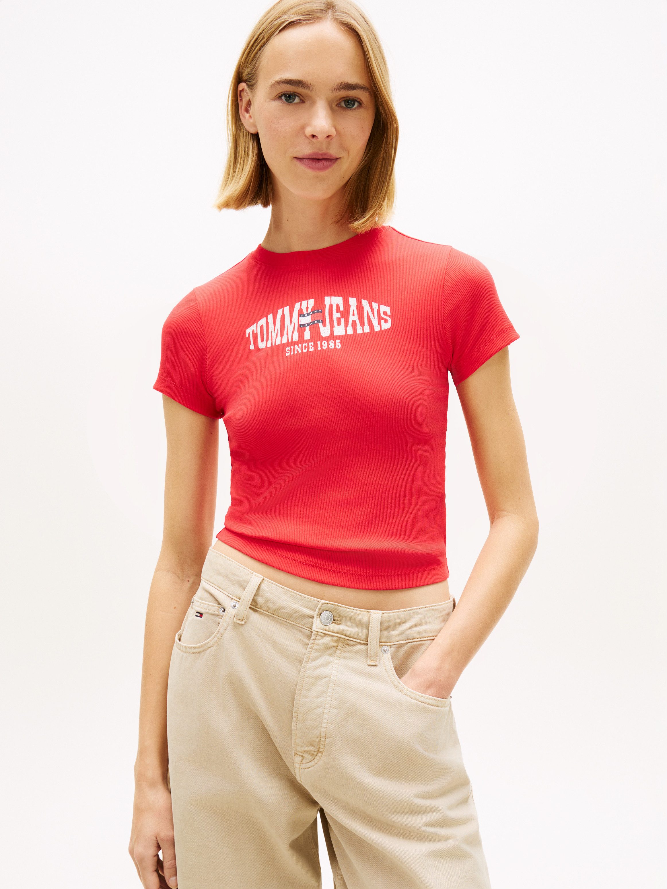 Tommy Jeans Kurzarmshirt TJW SLIM SHORT WAVY FLAG SS TEE mit Logoprint
