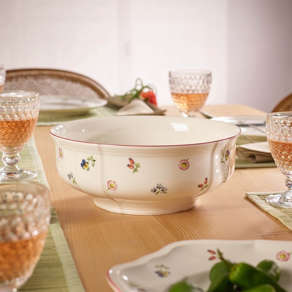 Villeroy & Boch Salatschüssel Petite Fleur runde Schüssel 21 cm, Porzellan, (1-tlg), Premium Porcelain, mikrow.- & spülm.sicher, Made in Germany