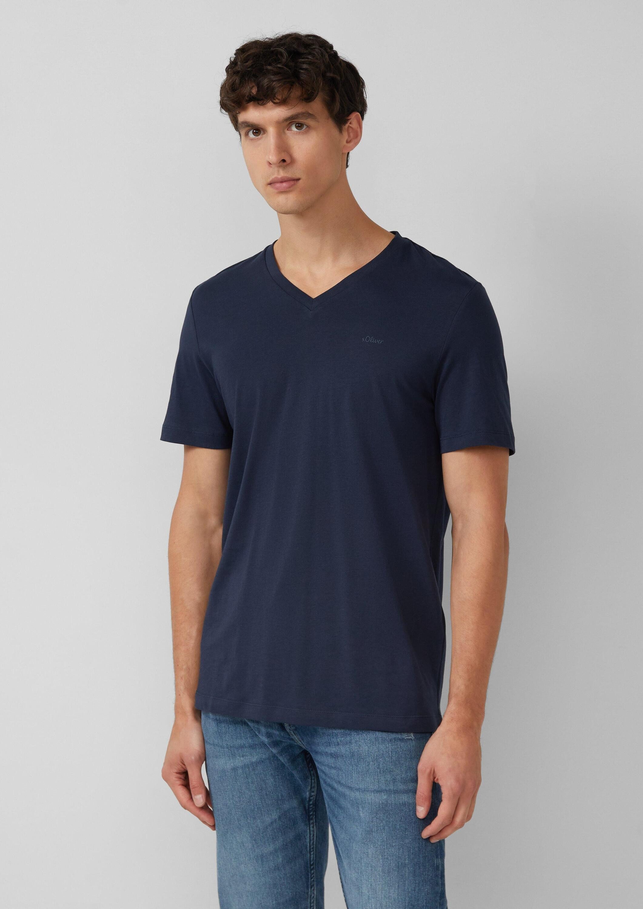 s.Oliver Kurzarmshirt T-Shirt Baumwoll-T-Shirt mit V-Ausschnitt und Logopri günstig online kaufen
